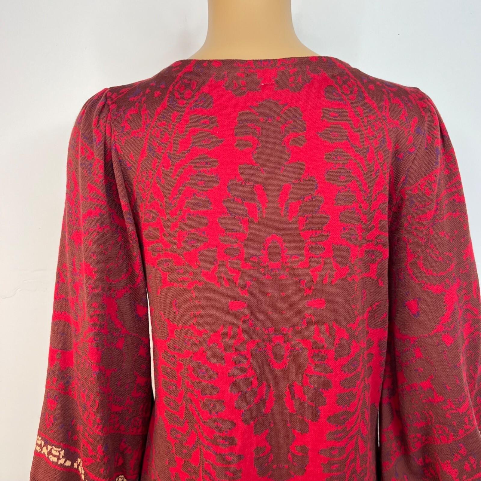 Free People Knit Sweater Dress XS Red Music Lyrics Print V-Neck Long Sleeves