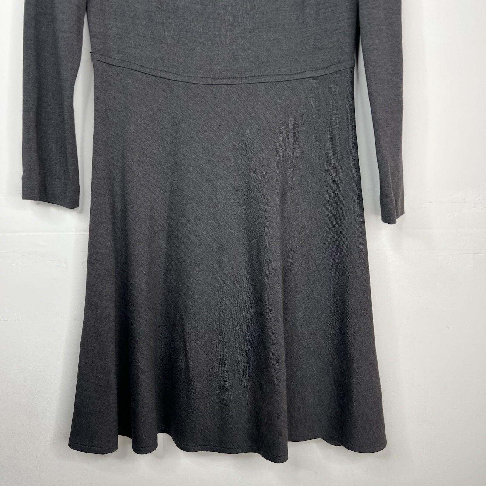 St John Milano Knit Dress Size 8 Gray Scoop Neck Drop Waist Flared Quiet Luxury