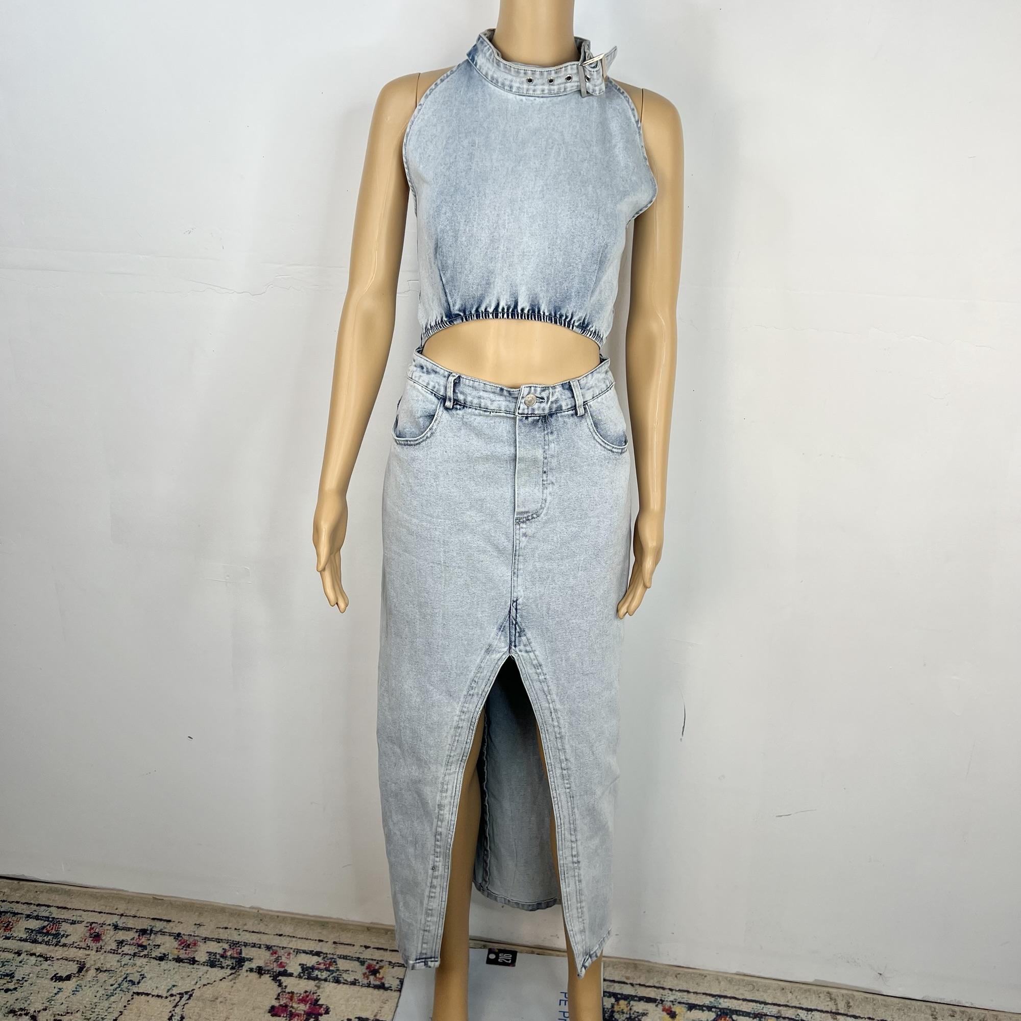 Akira wash denim dress size L open waist stretch- pre-loved