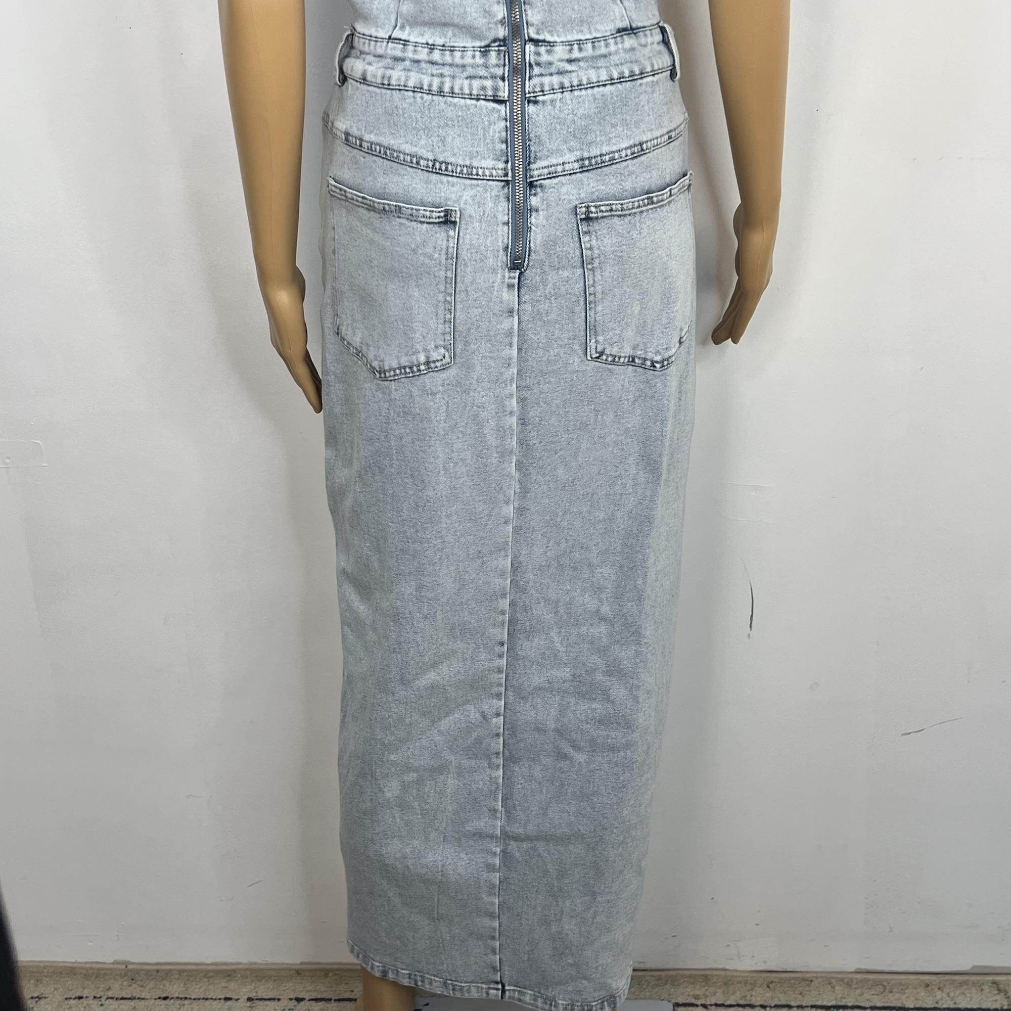 Akira wash denim dress size L open waist stretch- pre-loved