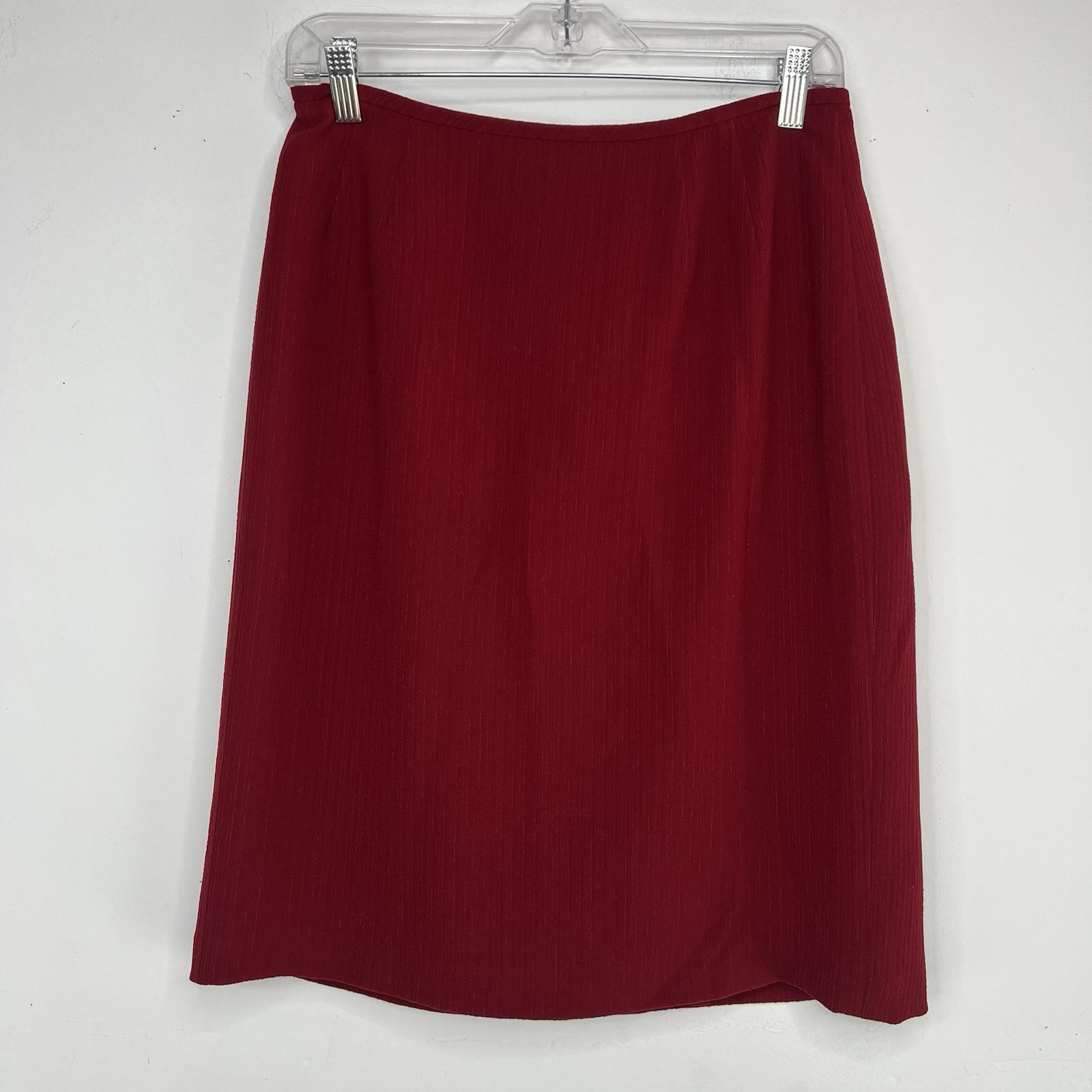Kasper Women Polyester Skirt Suit Size 8P Red Lined Stand Up Collar 2PC Business