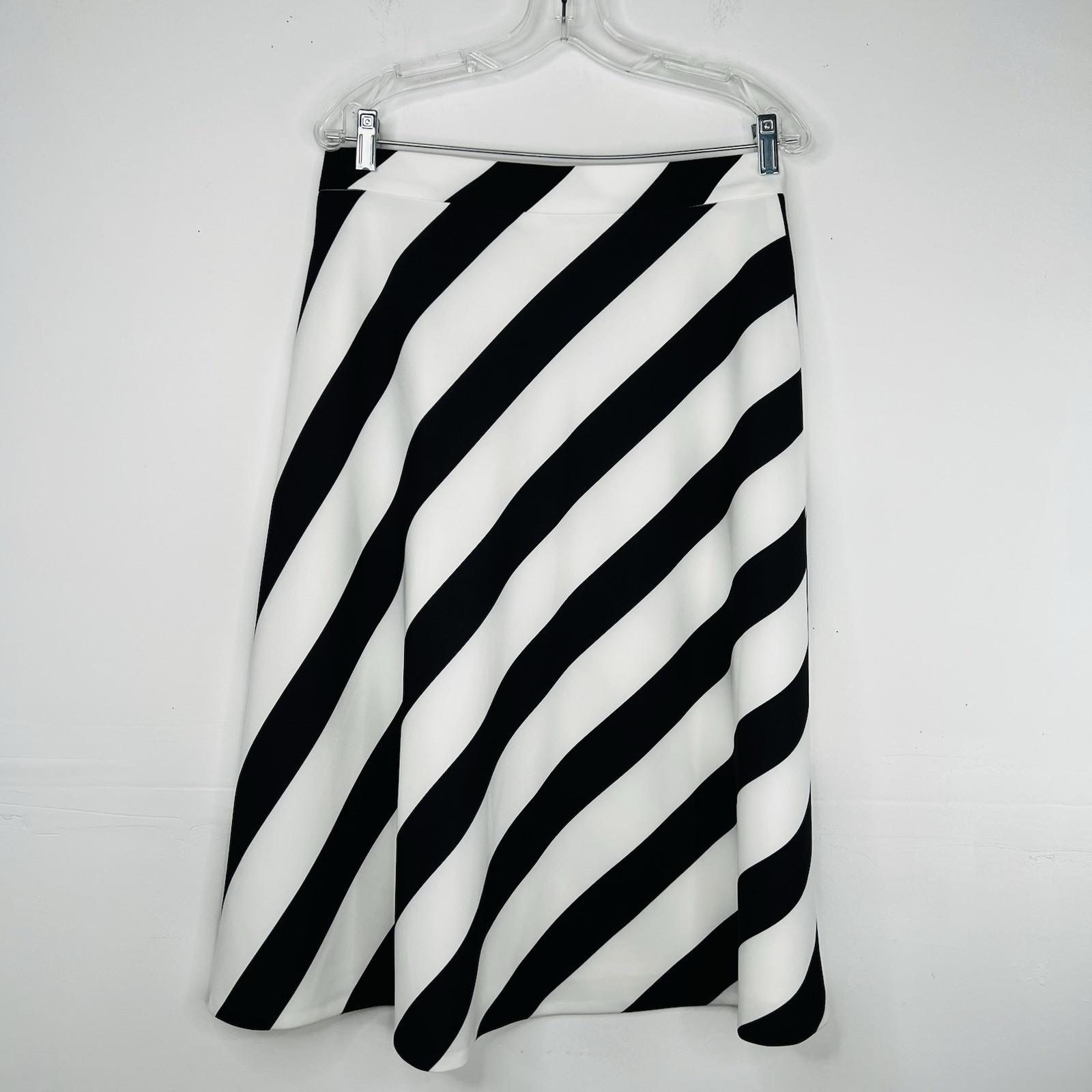 s-l1600-215.jpg Anne Klein Striped Crepe Flare Skirt Size 8 Black White Midi Feminine Elegant