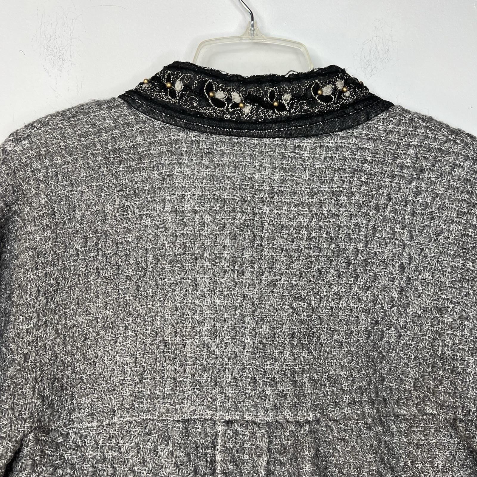 Alberto Makali Knit Sweater Jacket Size S Gray V Neck Art to Wear Cozy Warm
