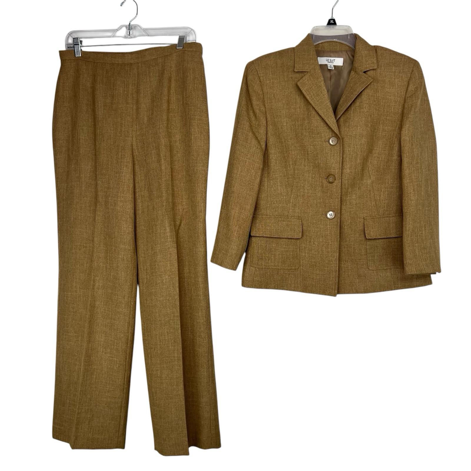 LE SUIT Polyester Pant Suit Size 10 Peanut Lined Pockets Career Notch Collar 2PC