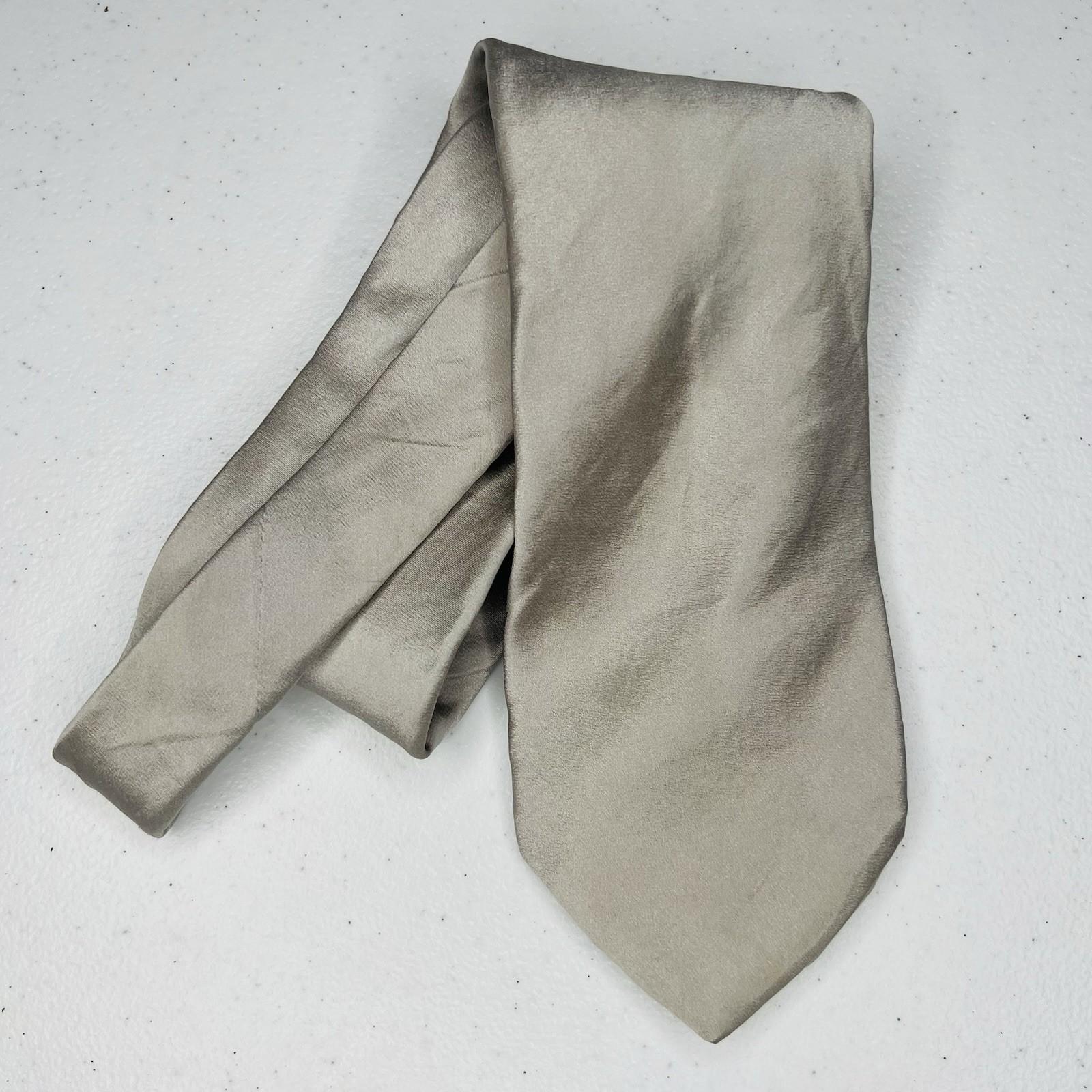 Brioni Men Silk Neck Tie Silver Metallic 58.5 inch Luxury Stylish Made In Italy