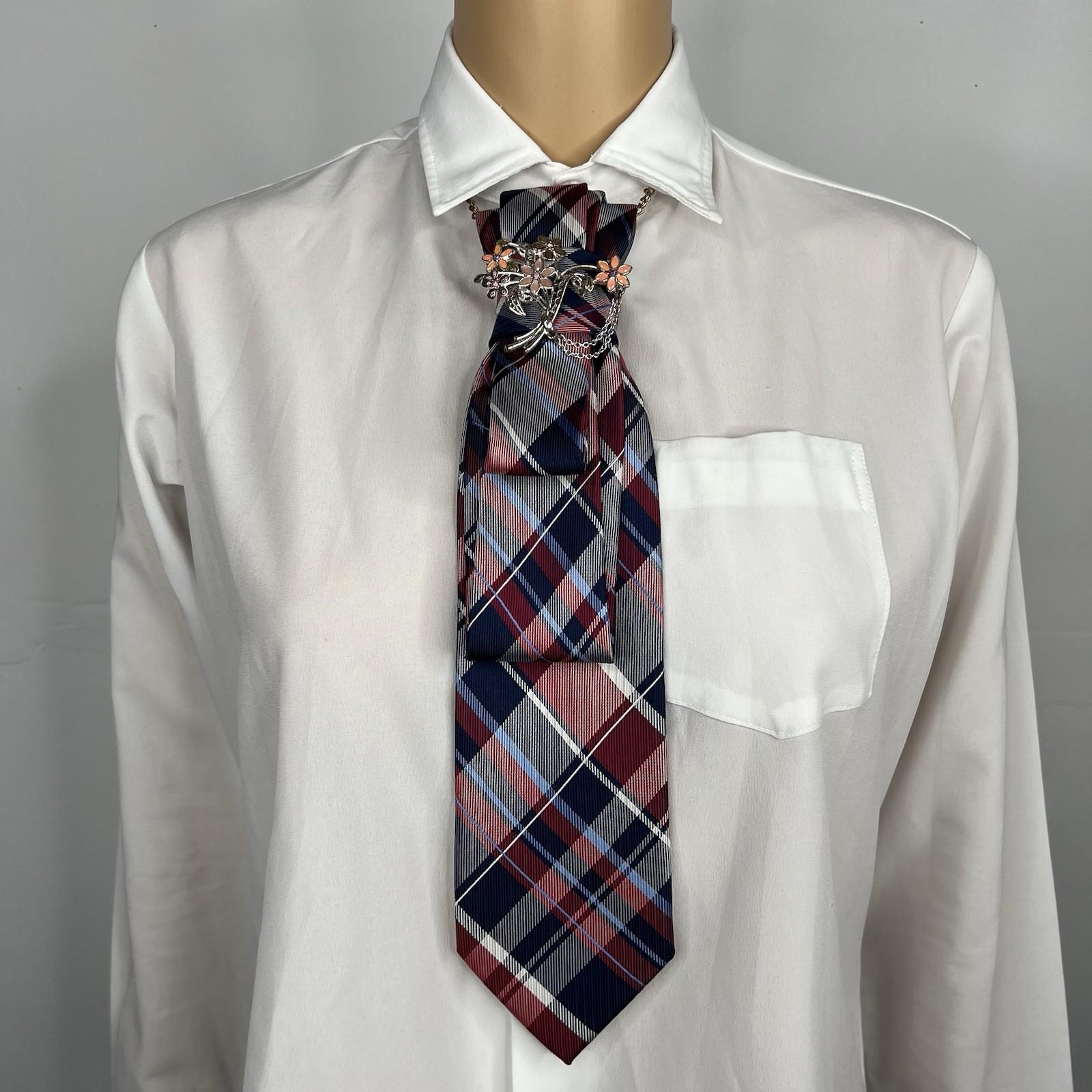 Elegant Handcrafted Necktie Necklace with a Detachable Brooch Effortlessly Chic