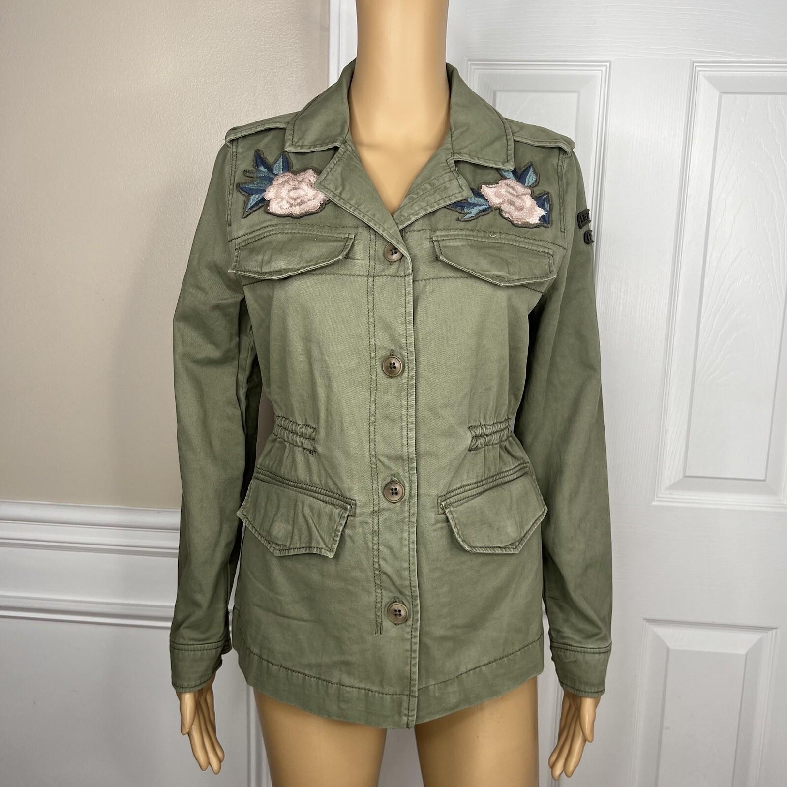 Abercrombie and Fitch Military Field Jacket Size S Green OD Vietnam Floral New