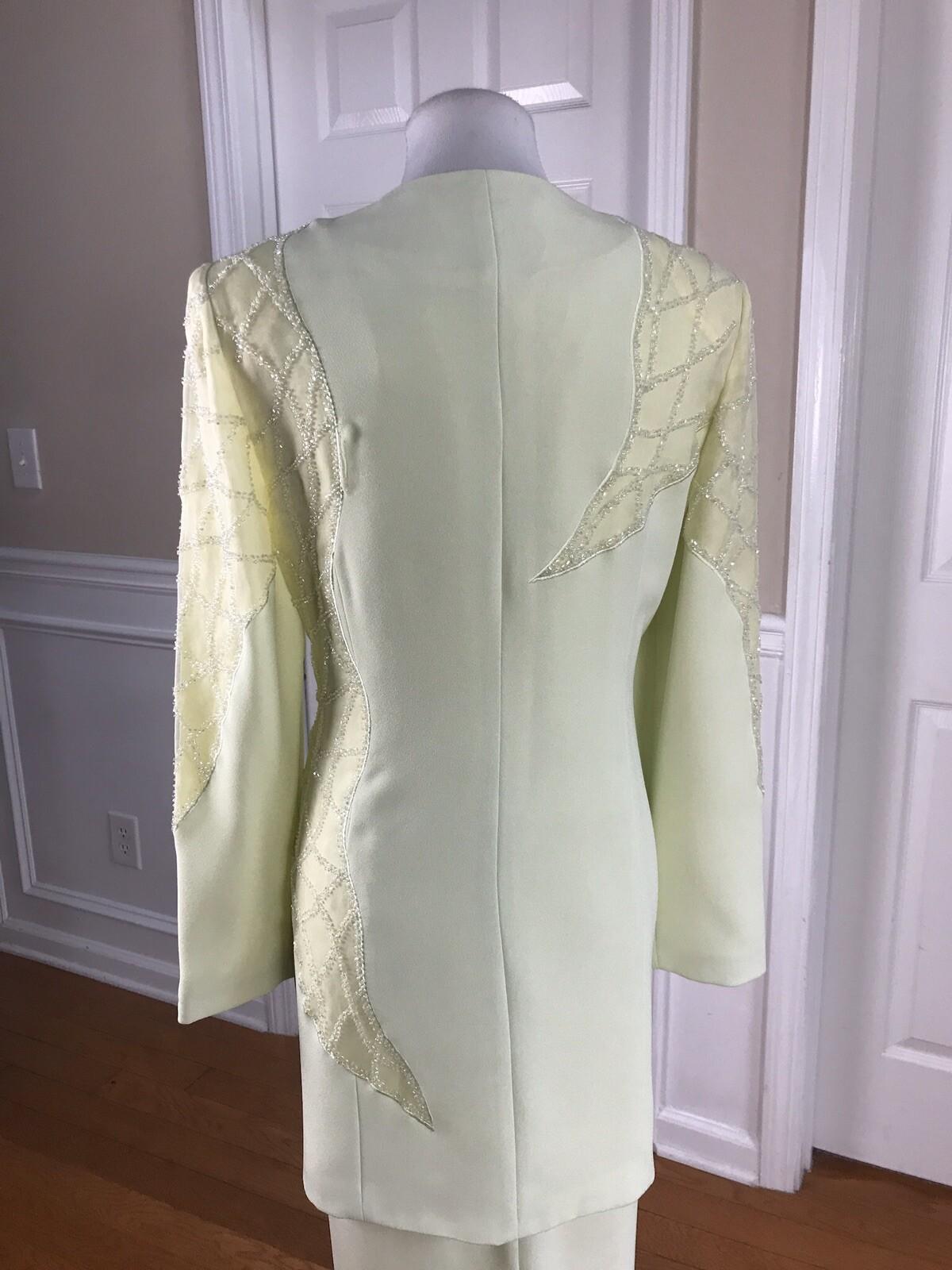 DONNA VINCI Women 2PC Lime Green Beaded Formal Long Dress and Jacket Size 12