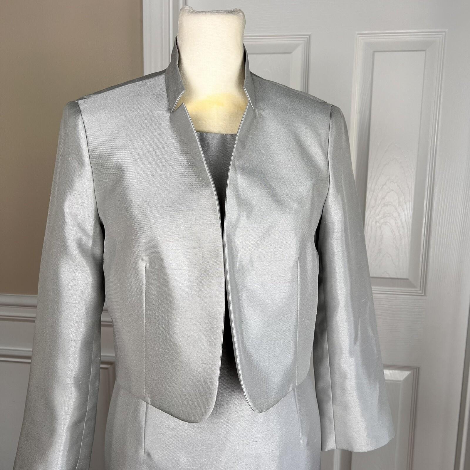 EVAN PICONE BLACK LABEL 2PC Silver Polyester Stand Up Collar Dress Suit Size 2