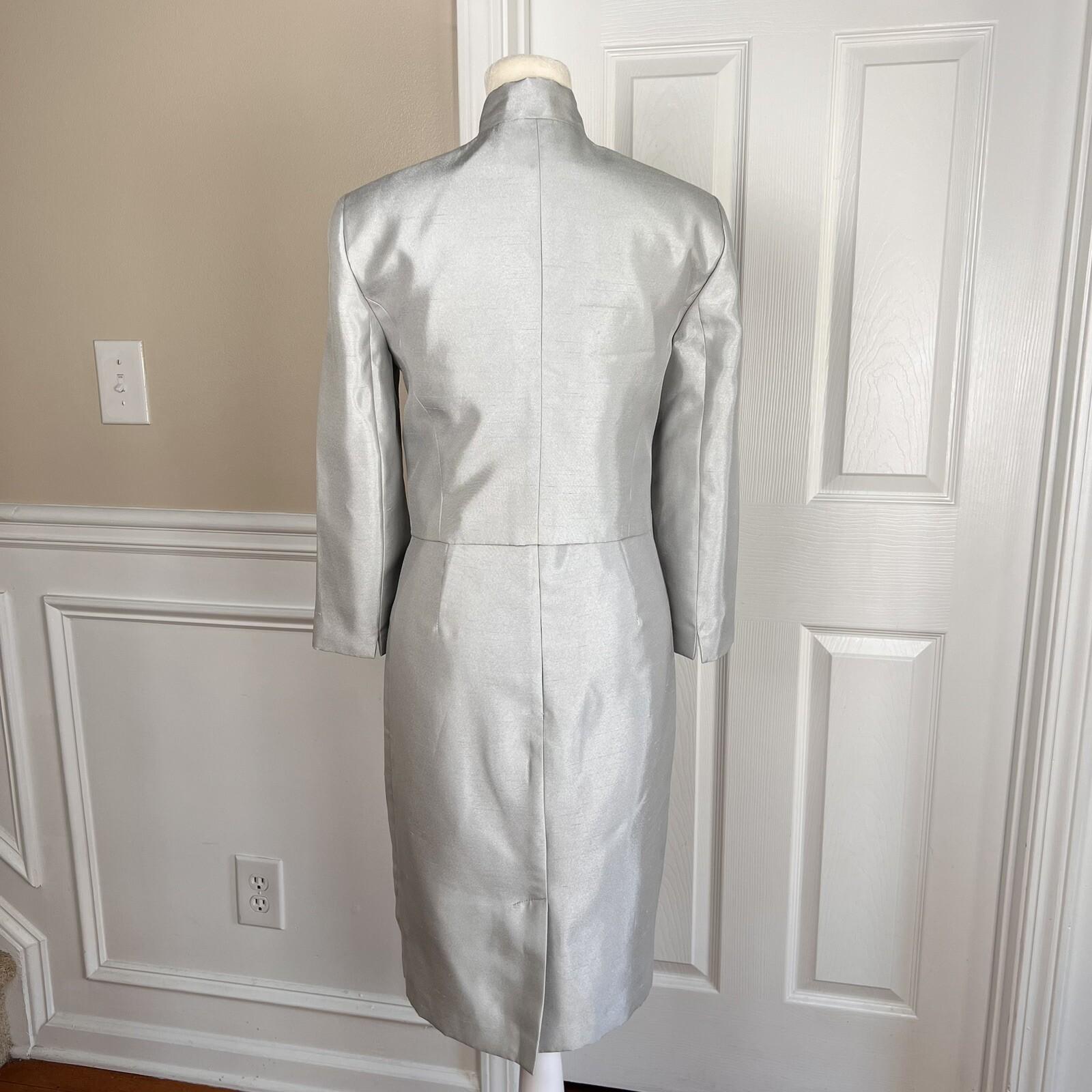 EVAN PICONE BLACK LABEL 2PC Silver Polyester Stand Up Collar Dress Suit Size 2