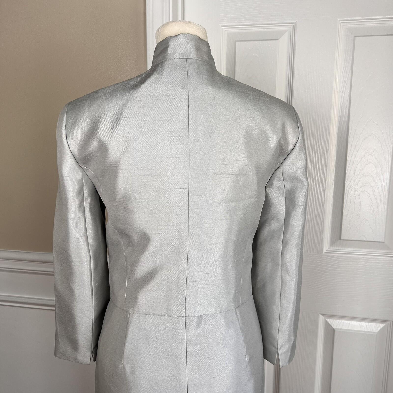 EVAN PICONE BLACK LABEL 2PC Silver Polyester Stand Up Collar Dress Suit Size 2