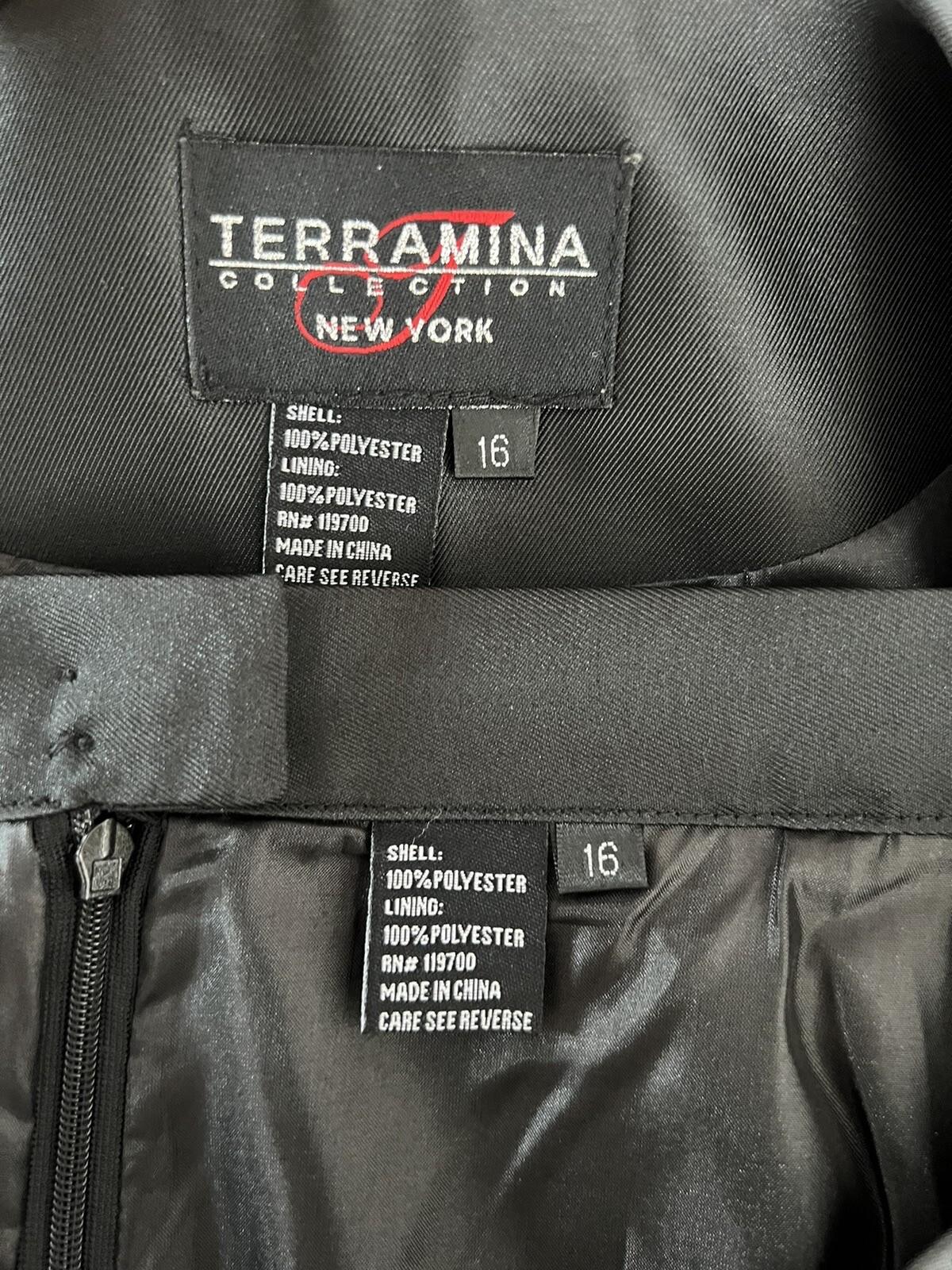 10-1513.jpg TERRAMINA Polyester Skirt Suit Size 16 Black Tan Lined Collarless Cocktail 2PC