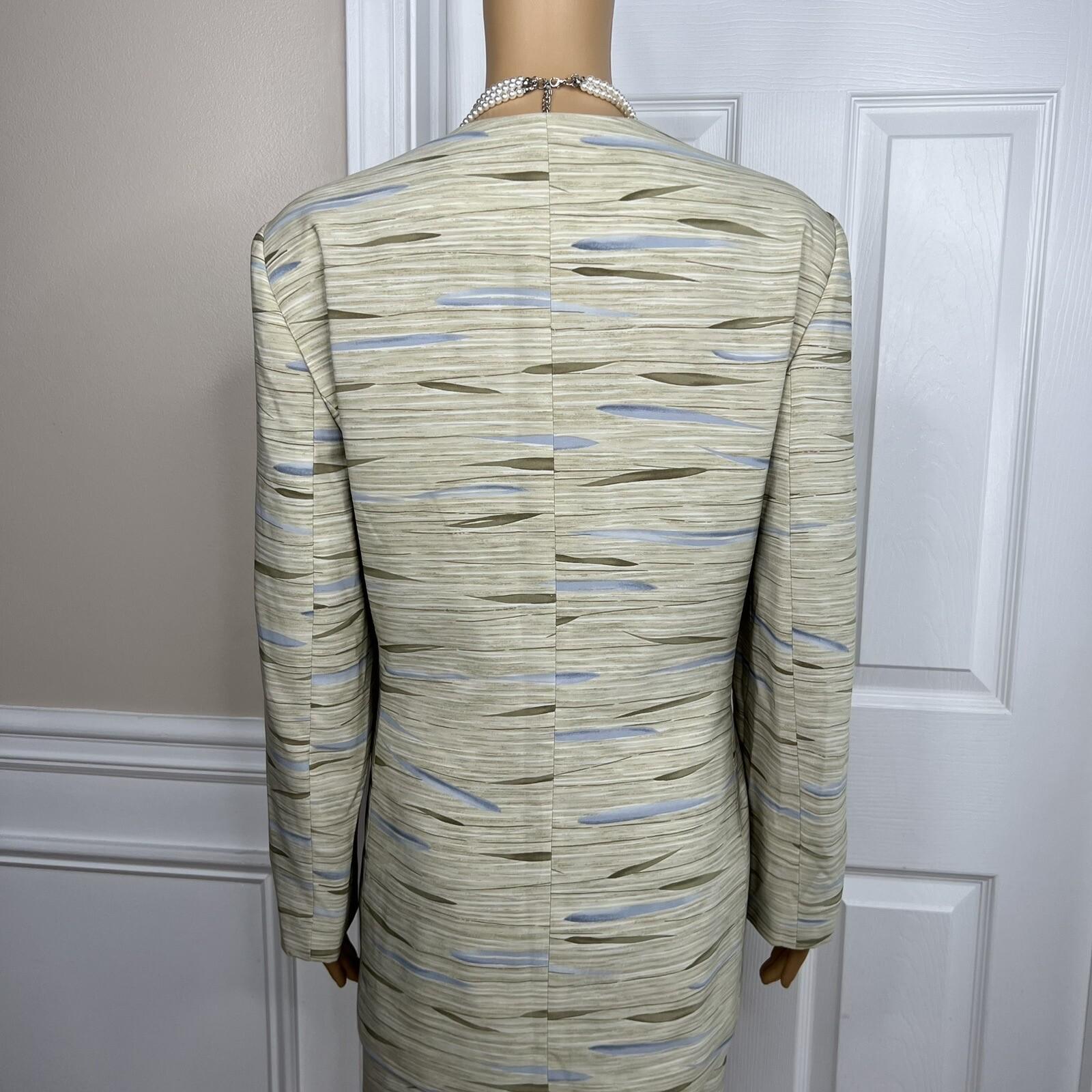 Le Suit Women Polyester Skirt Suit Size 16P Beige Multi 2 Piece Collarless