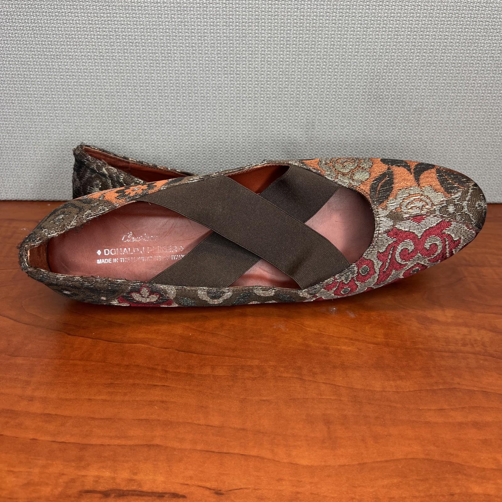 10-1586.jpg Donald J Pliner Couture Womens 11 M Holli Ballet Flat Tapestry Metallic Floral