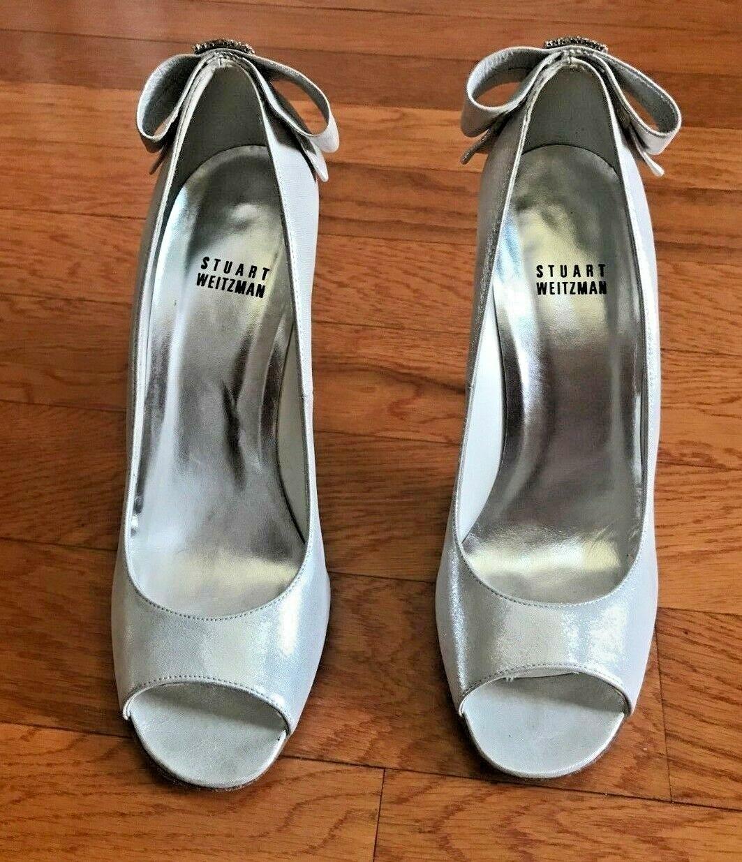 STUART WEITZMANN Women’s Elegant Cocktail Party Silver Beaded Shoes Size 8 M