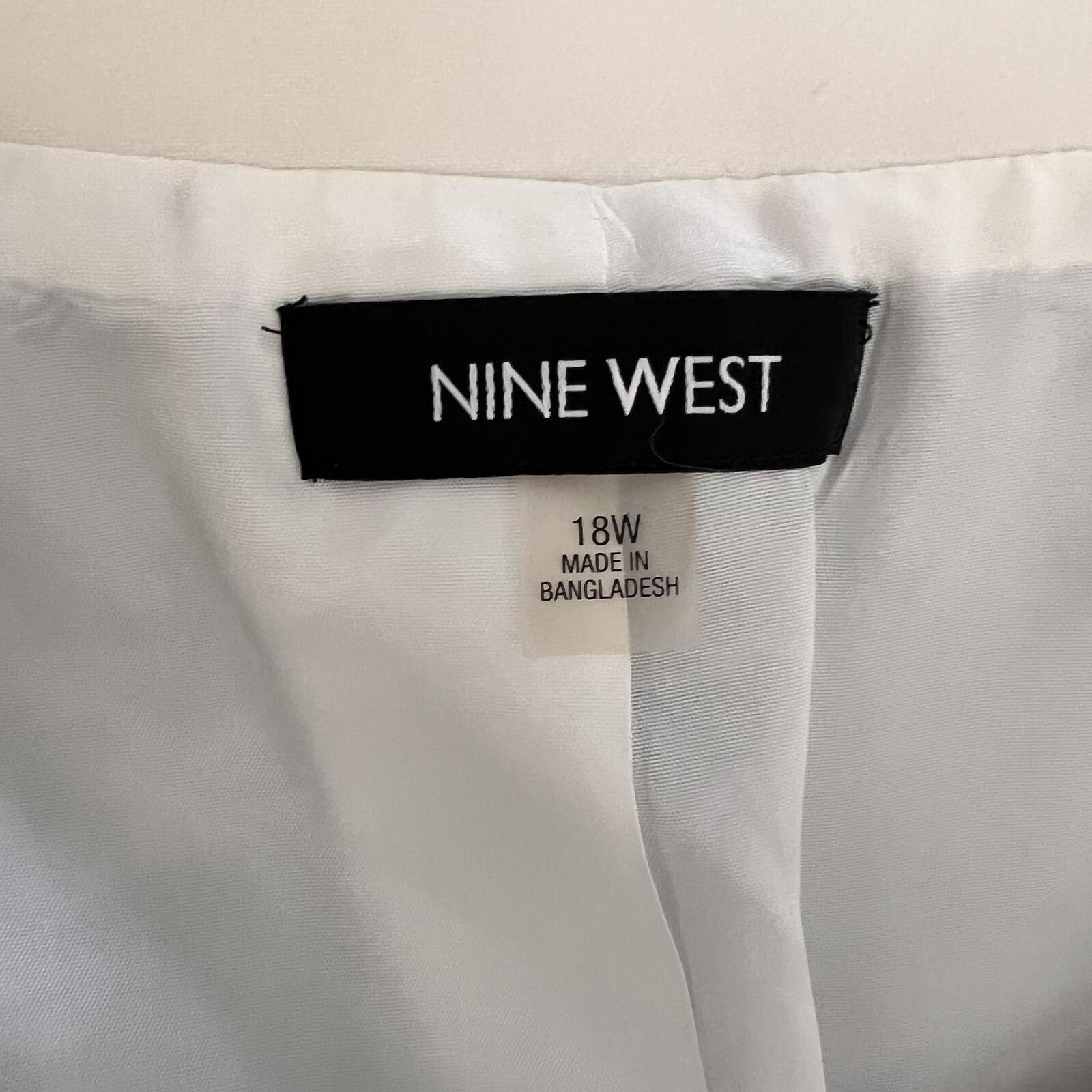 NINE WEST 1PC Black White Floral Viscose Polyester  Open Front Blazer Size 18W