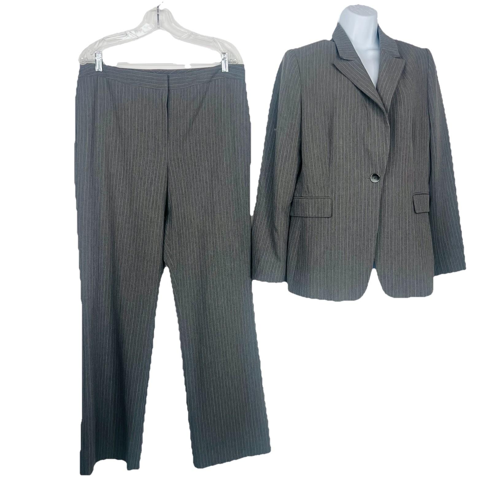 TAHARI Viscose Polyester Stretch Pant Suit 14 Gray Striped Peak Collar 2PC