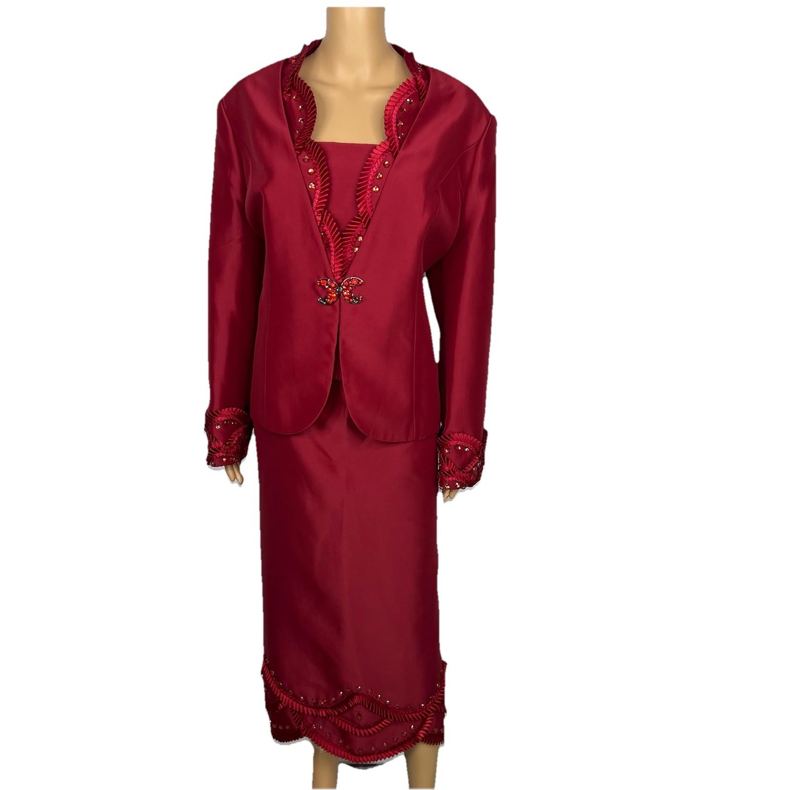 TERRAMINA Skirt Suit Size 16 Wine Collarless Beaded Embellished Timeless 2PC