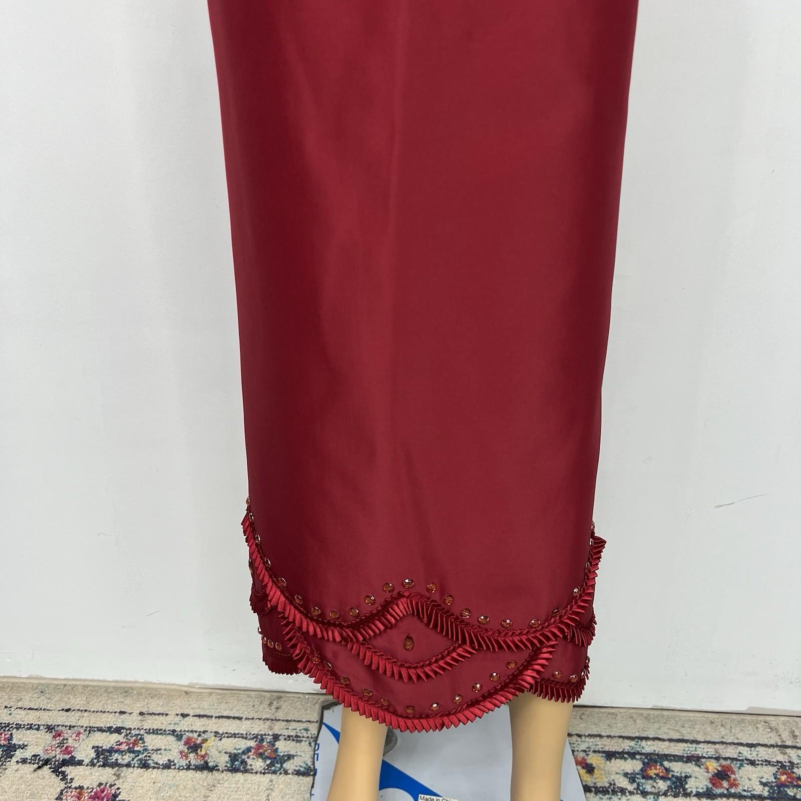TERRAMINA Skirt Suit Size 16 Wine Collarless Beaded Embellished Timeless 2PC