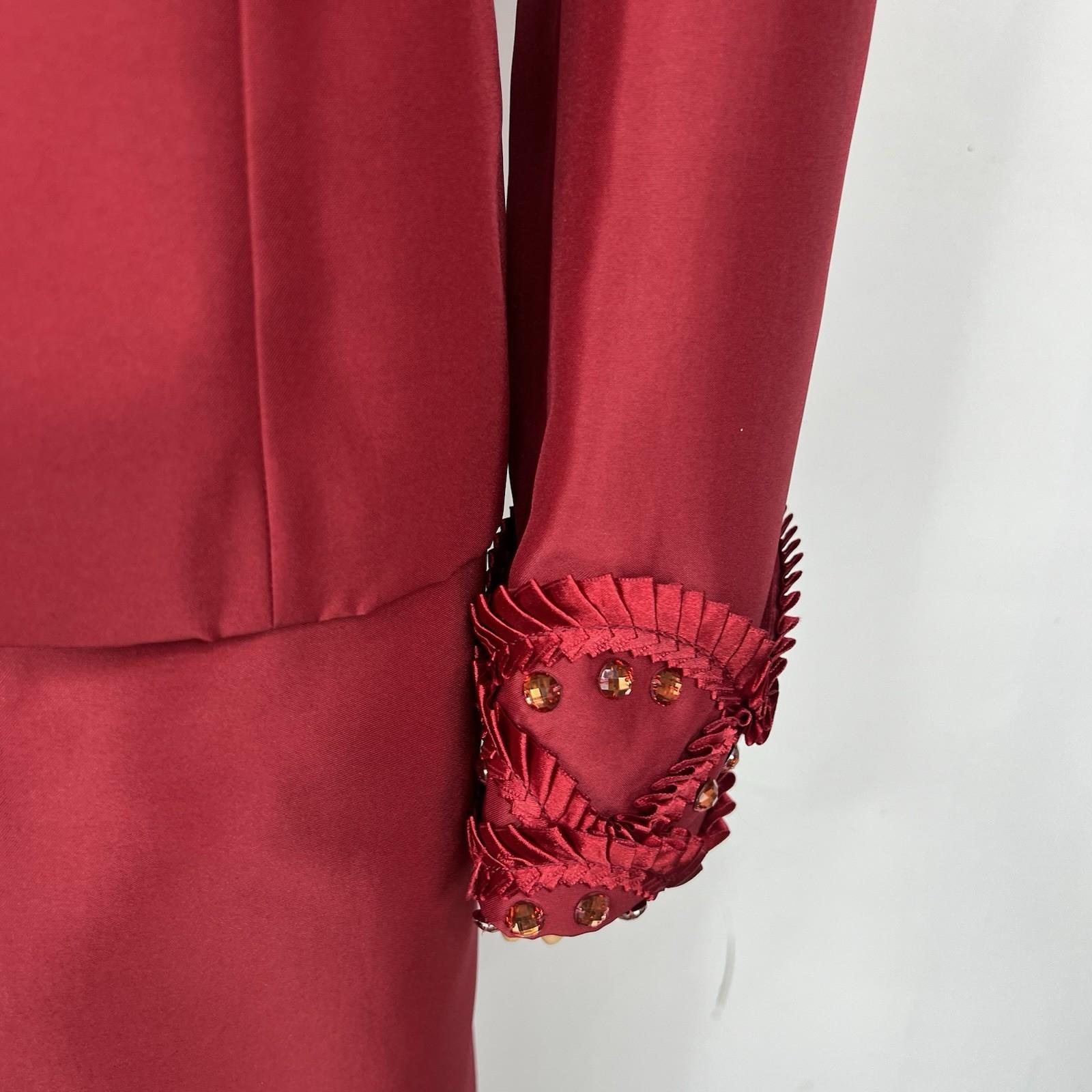 TERRAMINA Skirt Suit Size 16 Wine Collarless Beaded Embellished Timeless 2PC