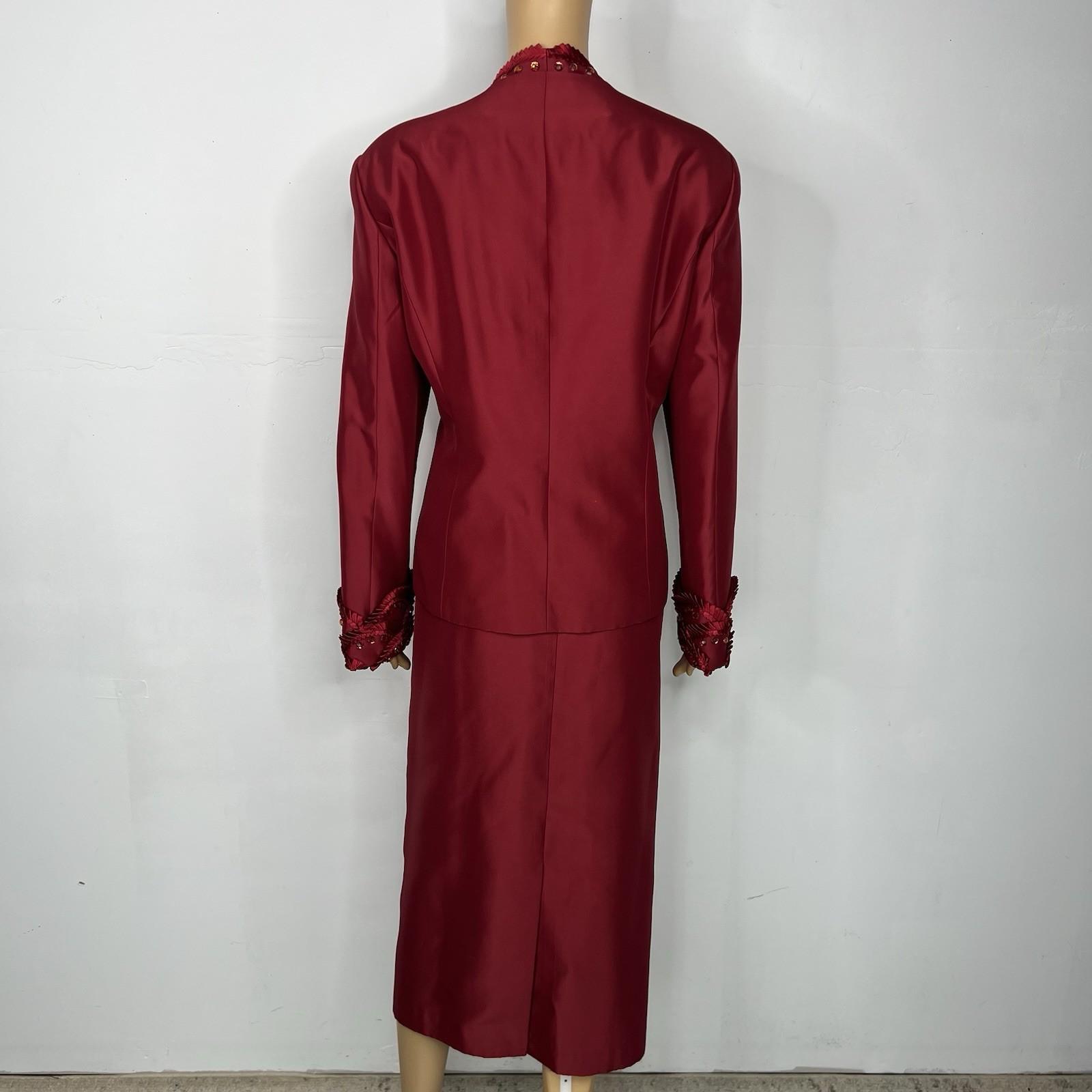 TERRAMINA Skirt Suit Size 16 Wine Collarless Beaded Embellished Timeless 2PC