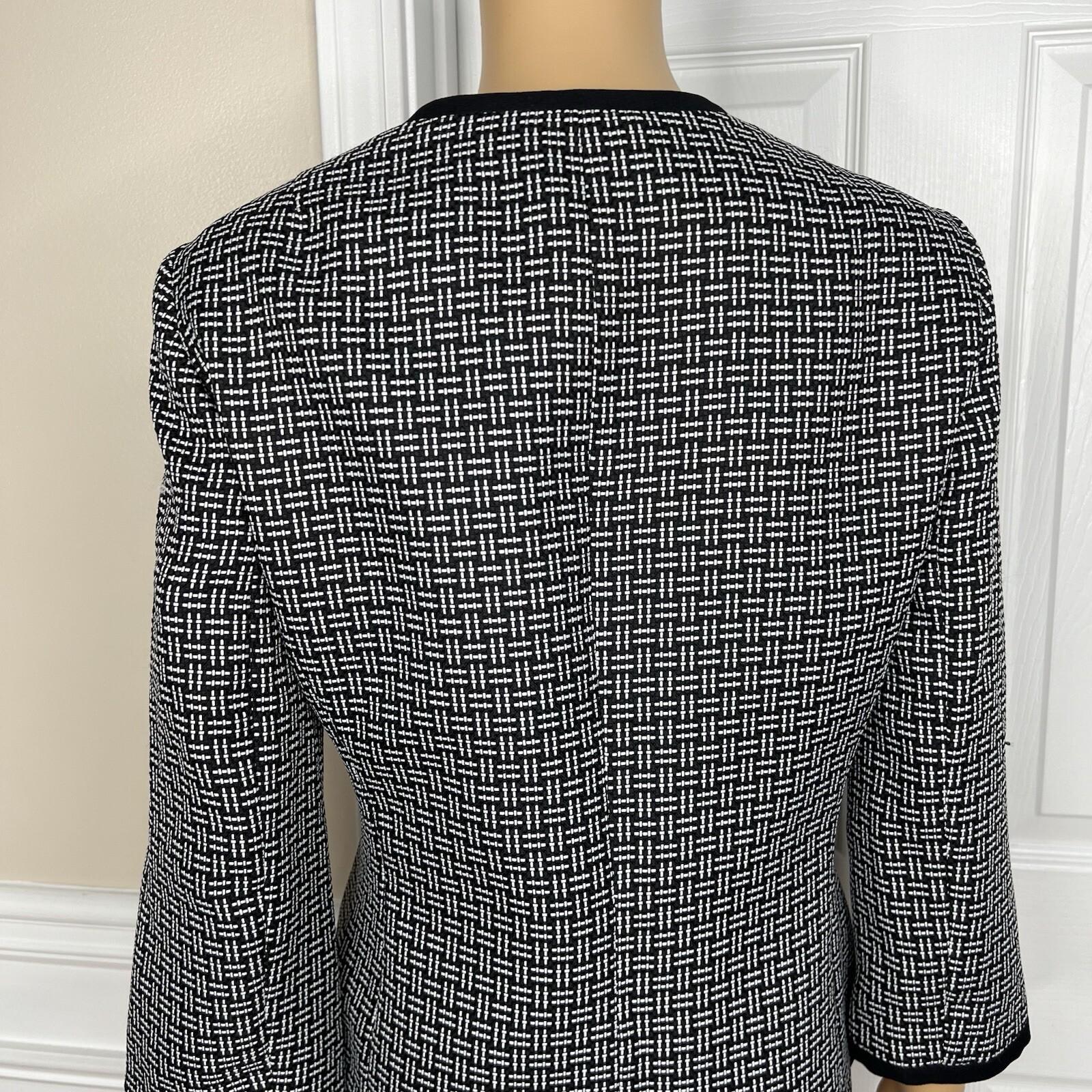 Kasper women Polyester Blazer Size 10 Black White Collarless Lined 1PC
