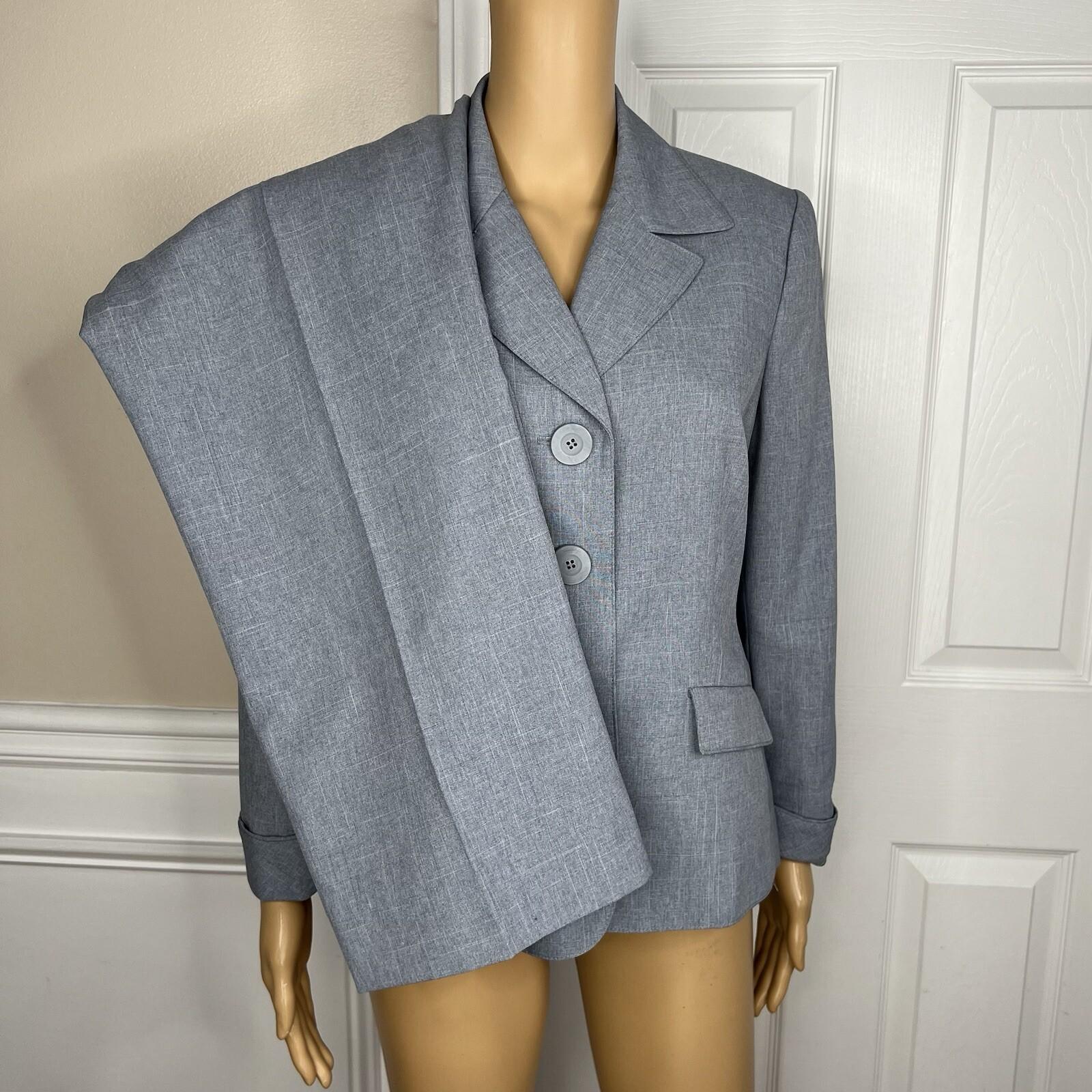 Suit Studio Women Polyester Pant Suit Size 12P Gray Lined Peak Collar 2PC