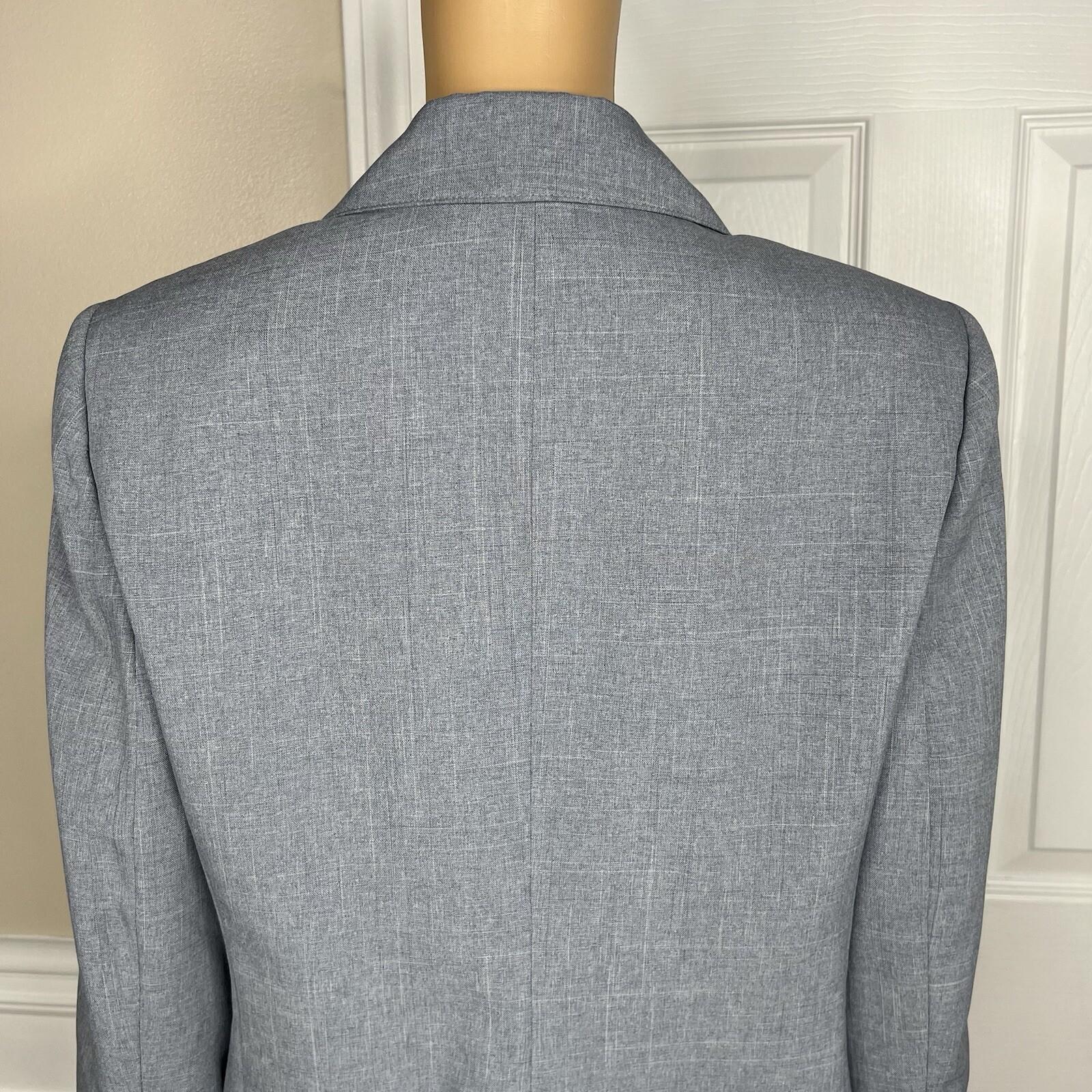 Suit Studio Women Polyester Pant Suit Size 12P Gray Lined Peak Collar 2PC