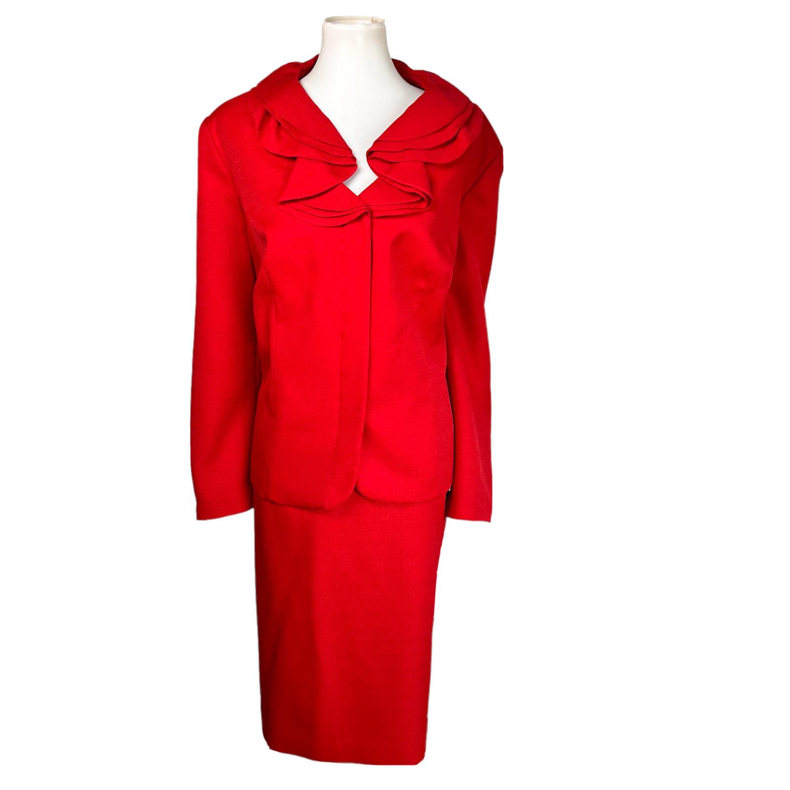 New EMILY 2PC Red Polyester Lined Ruffle Collar Skirt Suit Size 20W MSRP 0