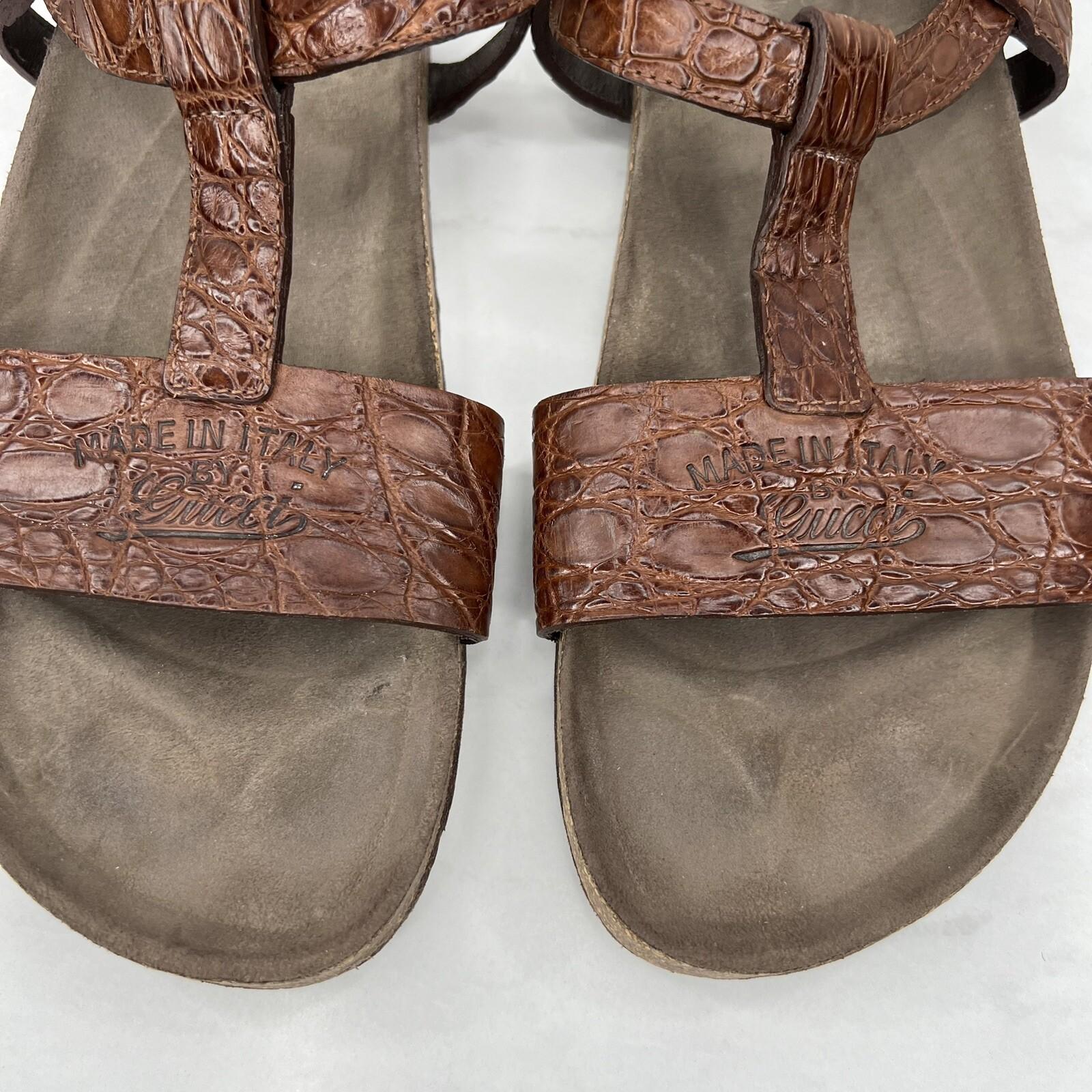 10-1962.jpg Gucci Vtg Leather Flat Sandals Shoes 9 Brown Horsebit T-Strap Buckle Open Toe
