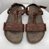 10-1981.jpg Gucci Vtg Leather Flat Sandals Shoes 9 Brown Horsebit T-Strap Buckle Open Toe
