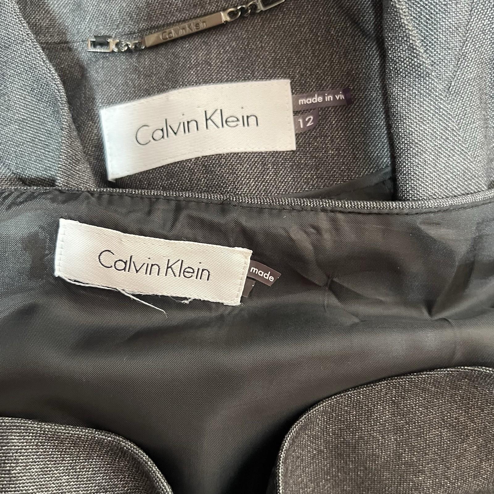 Calvin Klein Polyester Rayon Flared Skirt Suit 12 Gray Stand Up Collar Career