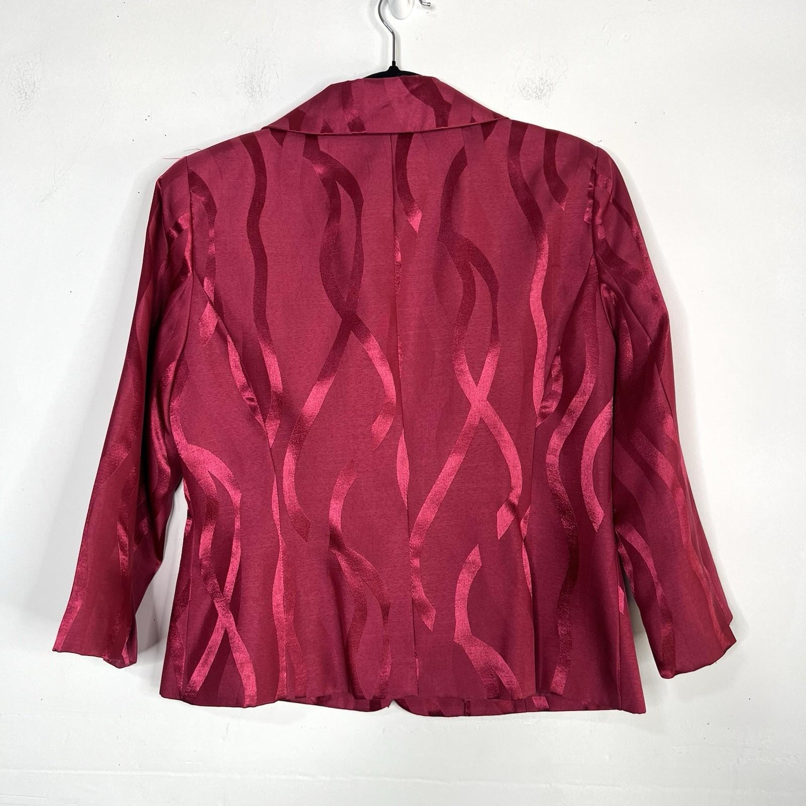 Isabella Polyester Metallic Skirt Suit Size 8 Fuchsia 3/4 Sleeves Cocktail 2PC