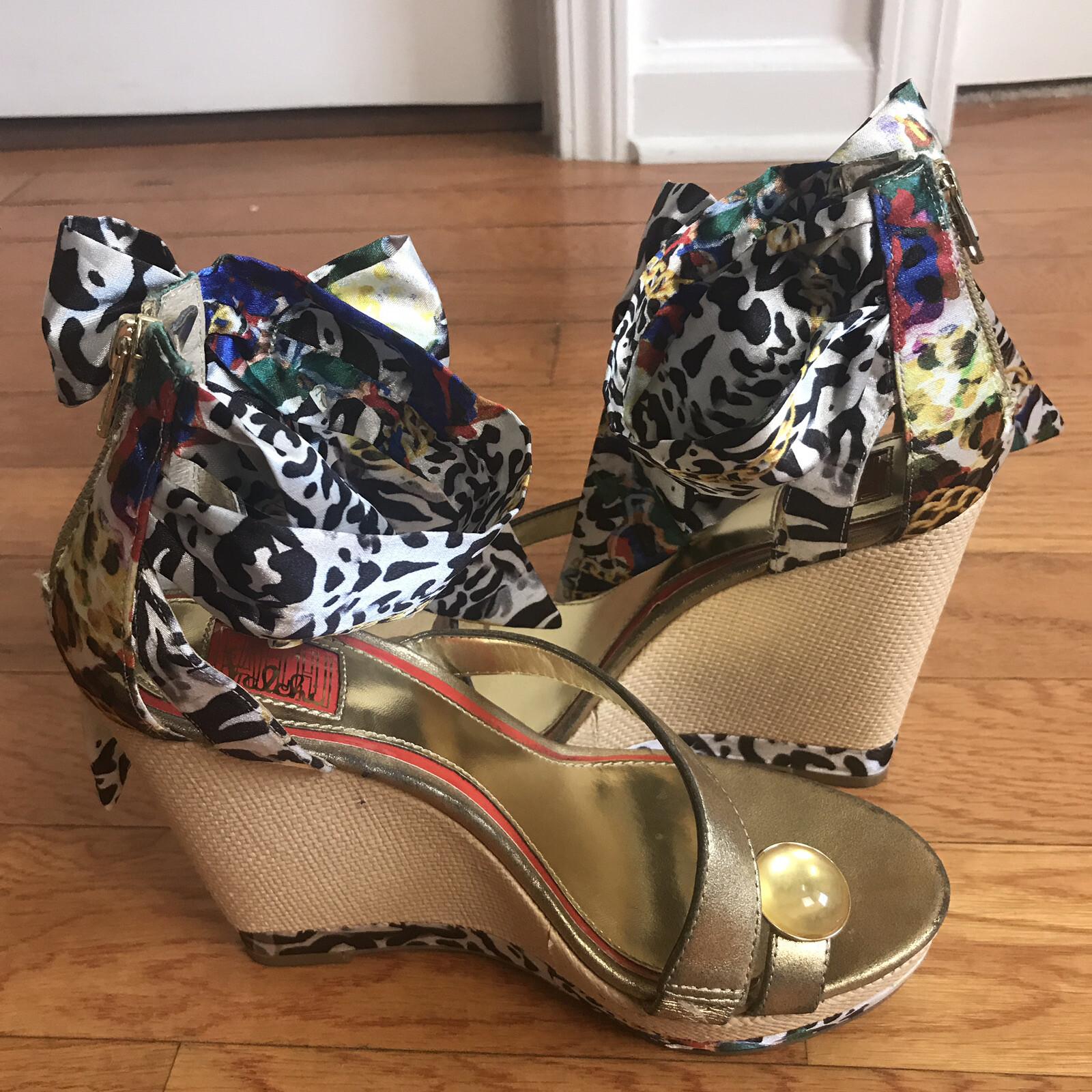 10-203.jpg CARLOS FALCHI Women Leopard Floral Pattern Platform Wedge Sandals Size 7 M