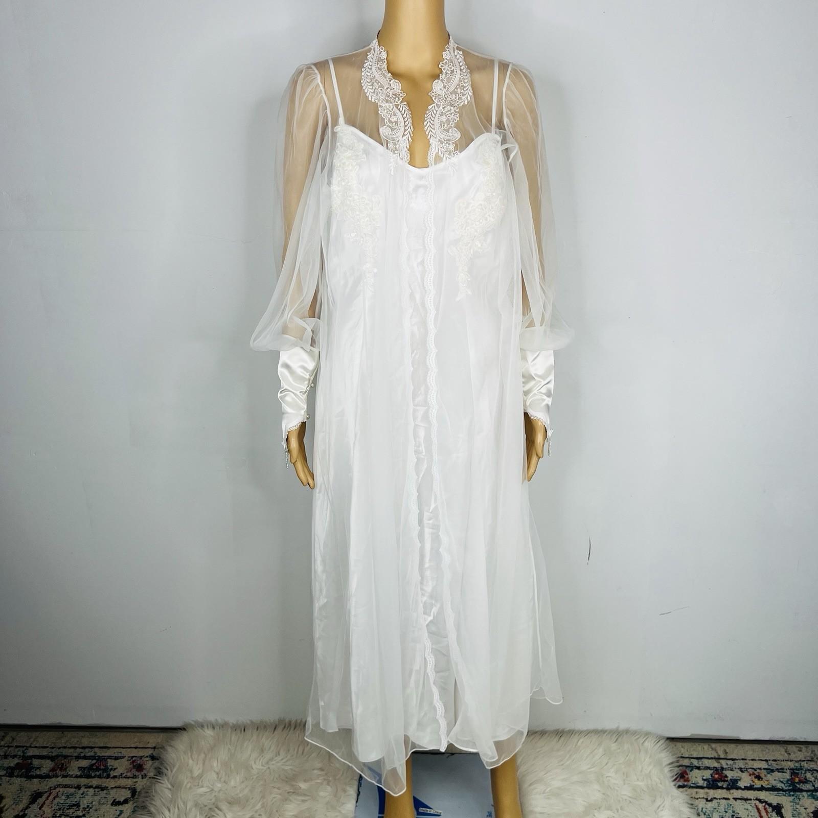 Fredericks Of Hollywood Vtg Peignoir Size S Nightgown Size M White Bridal Beaded