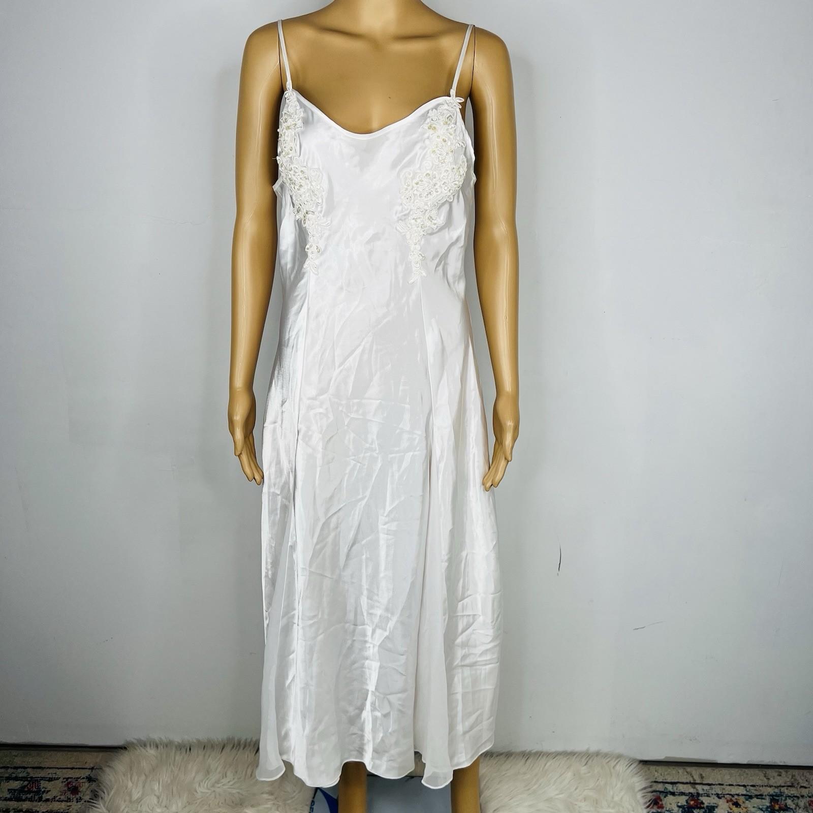Fredericks Of Hollywood Vtg Peignoir Size S Nightgown Size M White Bridal Beaded