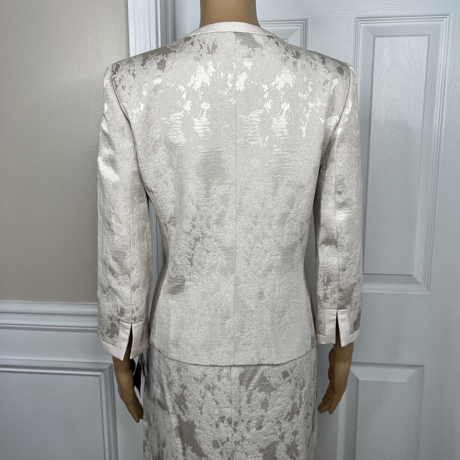 10-2185.jpg KASPER Rayon Polyester Cotton Skirt Suit Size 4 Beige 3/4 Sleeves 2PC Lined New