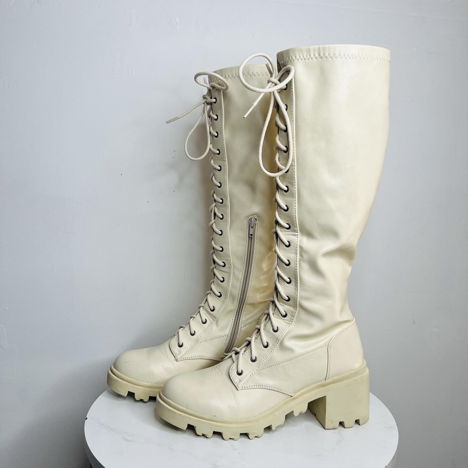 Shoedazzle Faux Leather Knee High Boots 9 Cream ace Zip Balan Lug Sole Padded