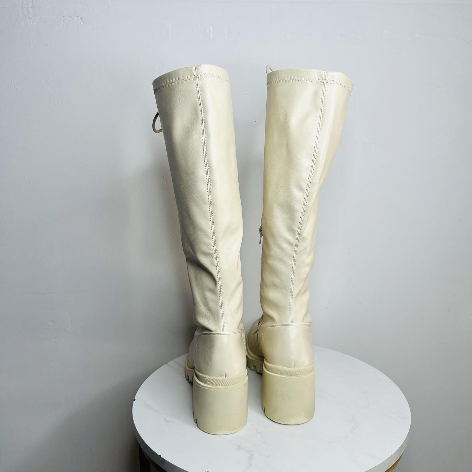 Shoedazzle Faux Leather Knee High Boots 9 Cream ace Zip Balan Lug Sole Padded