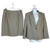 Le Suit Women Polyester Skirt Suit Size 14P Beige Black Notch Lined Cocktail 2PC