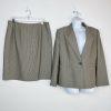Le Suit Women Polyester Skirt Suit Size 14P Beige Black Notch Lined Cocktail 2PC