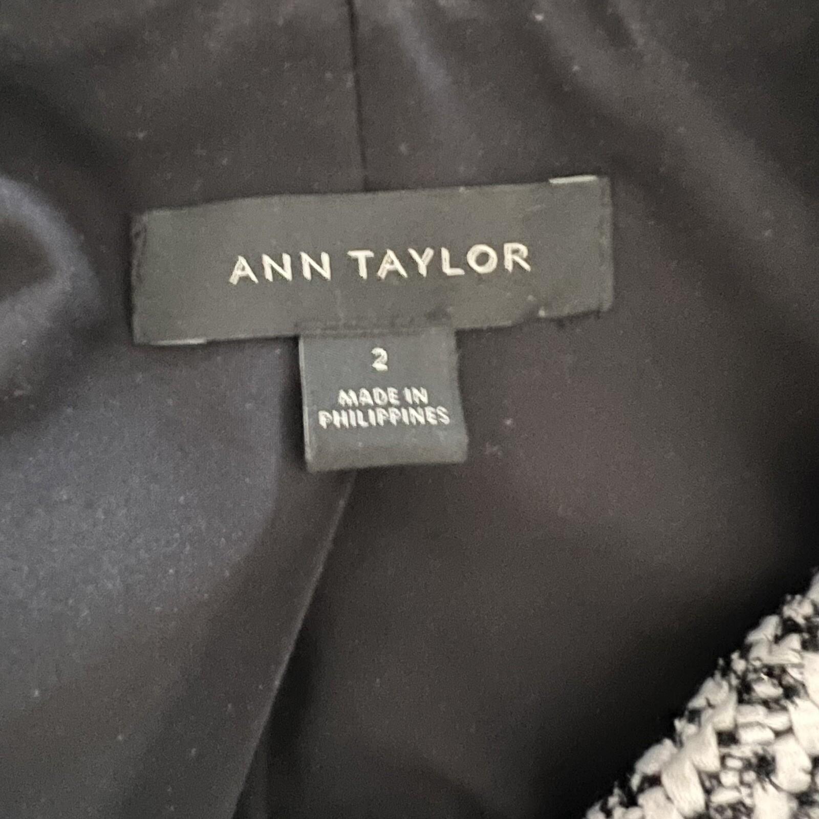ANN TAYLOR Women 1PC Black White Tweed Metallic Lined Open Front Blazer Size 2