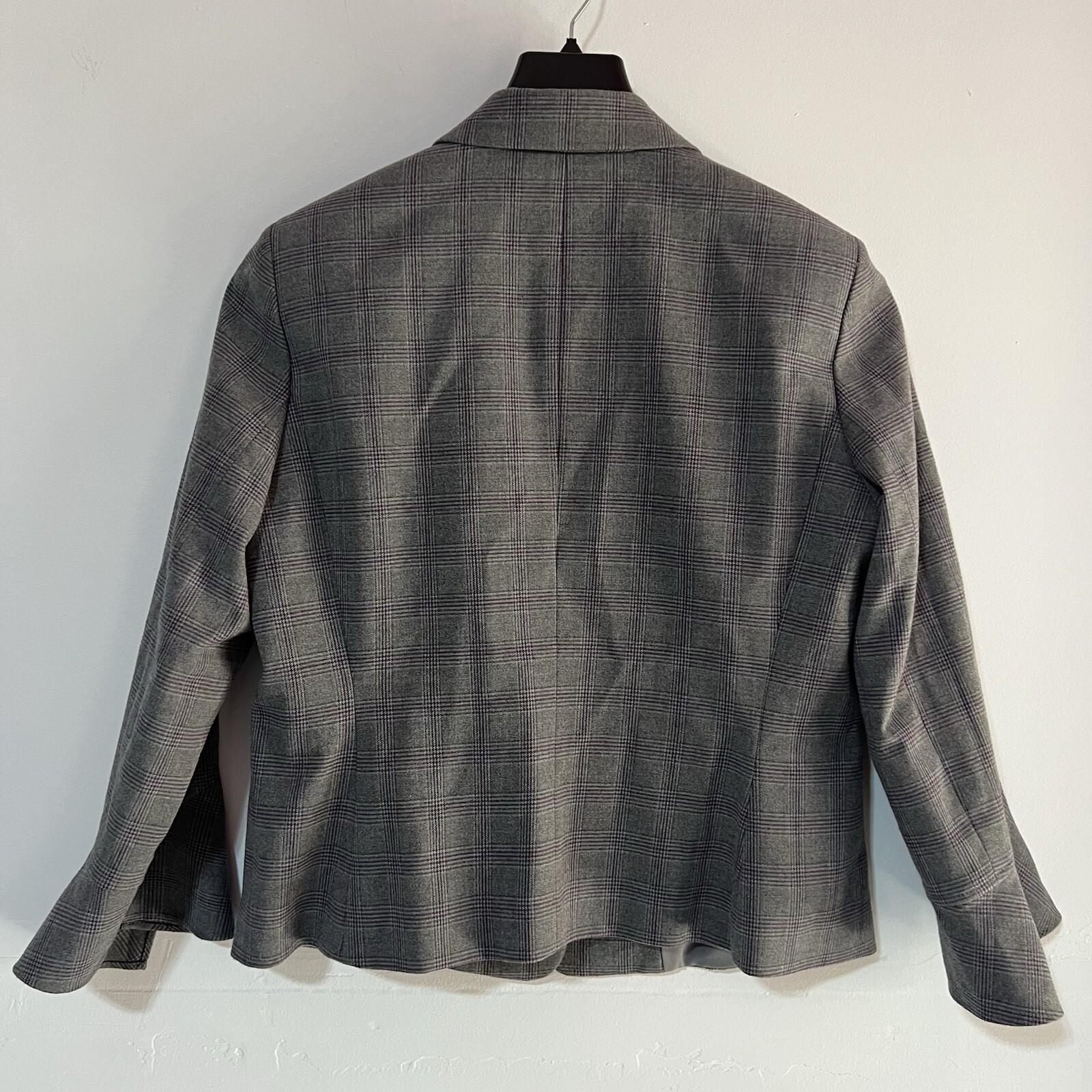 Tahari ASL Viscose Blend Skirt Suit 12P Gray Ruffle Bell Sleeves Striped 2PC