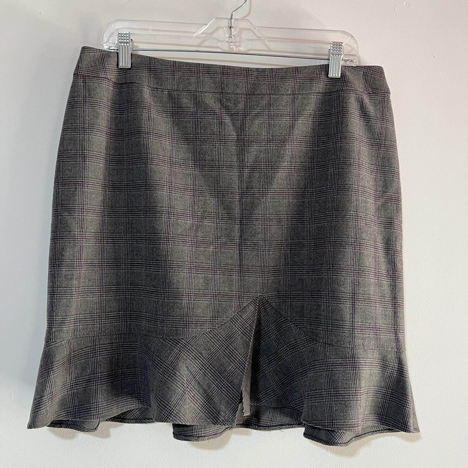 Tahari ASL Viscose Blend Skirt Suit 12P Gray Ruffle Bell Sleeves Striped 2PC