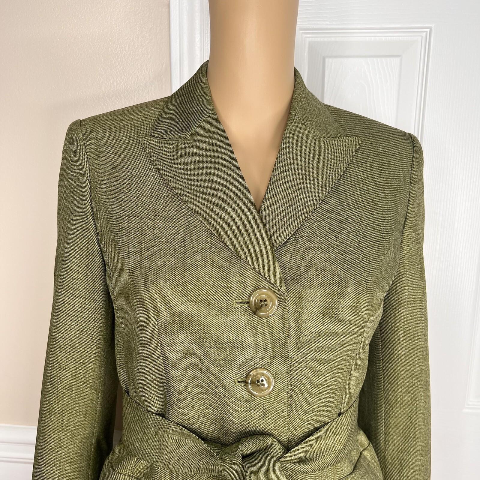 Le Suit Polyester Lined Blazer Size 4 Green Women 1 Piece Belted Peak Collar