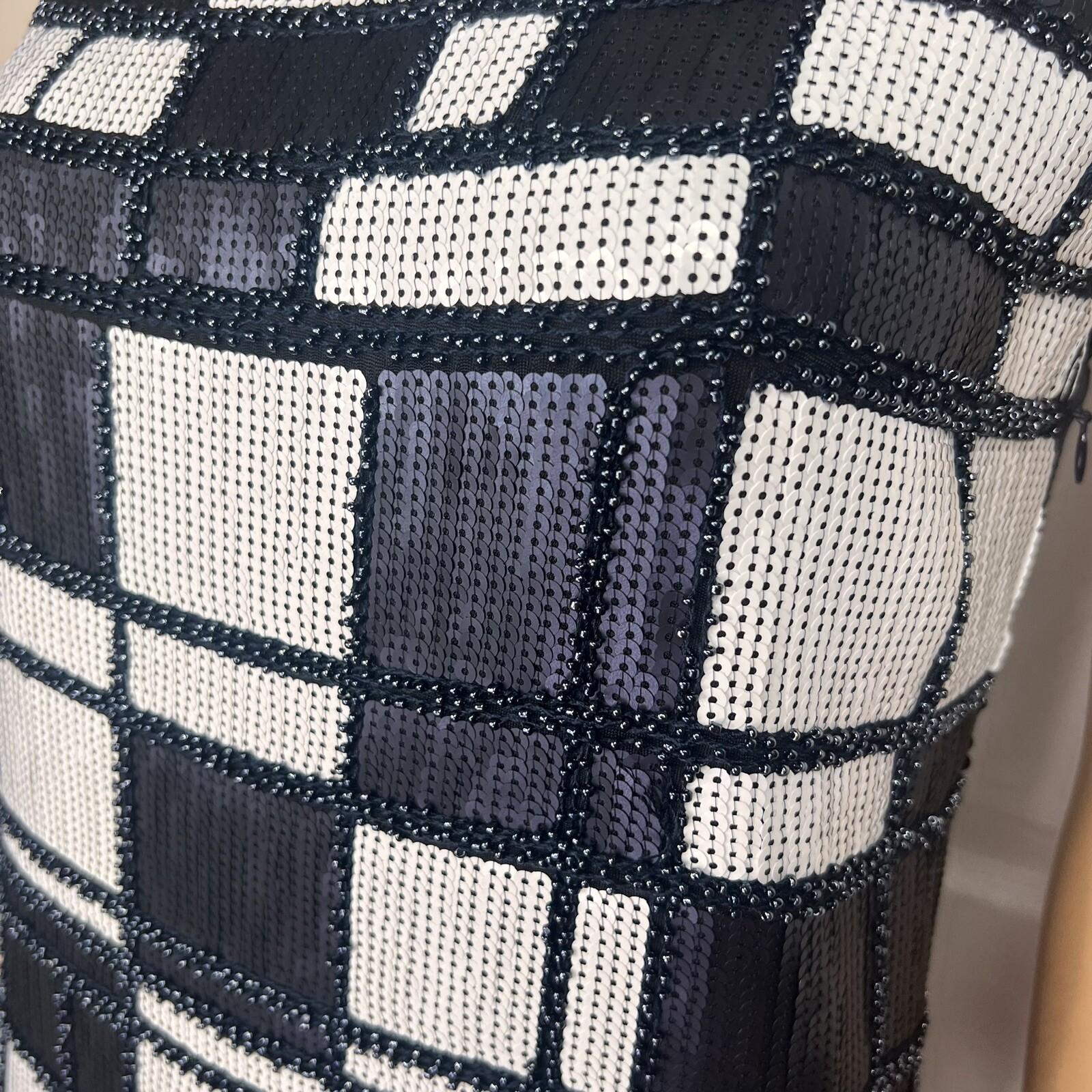 W By WORTH Blue White Beaded Sequin Sleeveless Cocktail Evening Dress Size 2