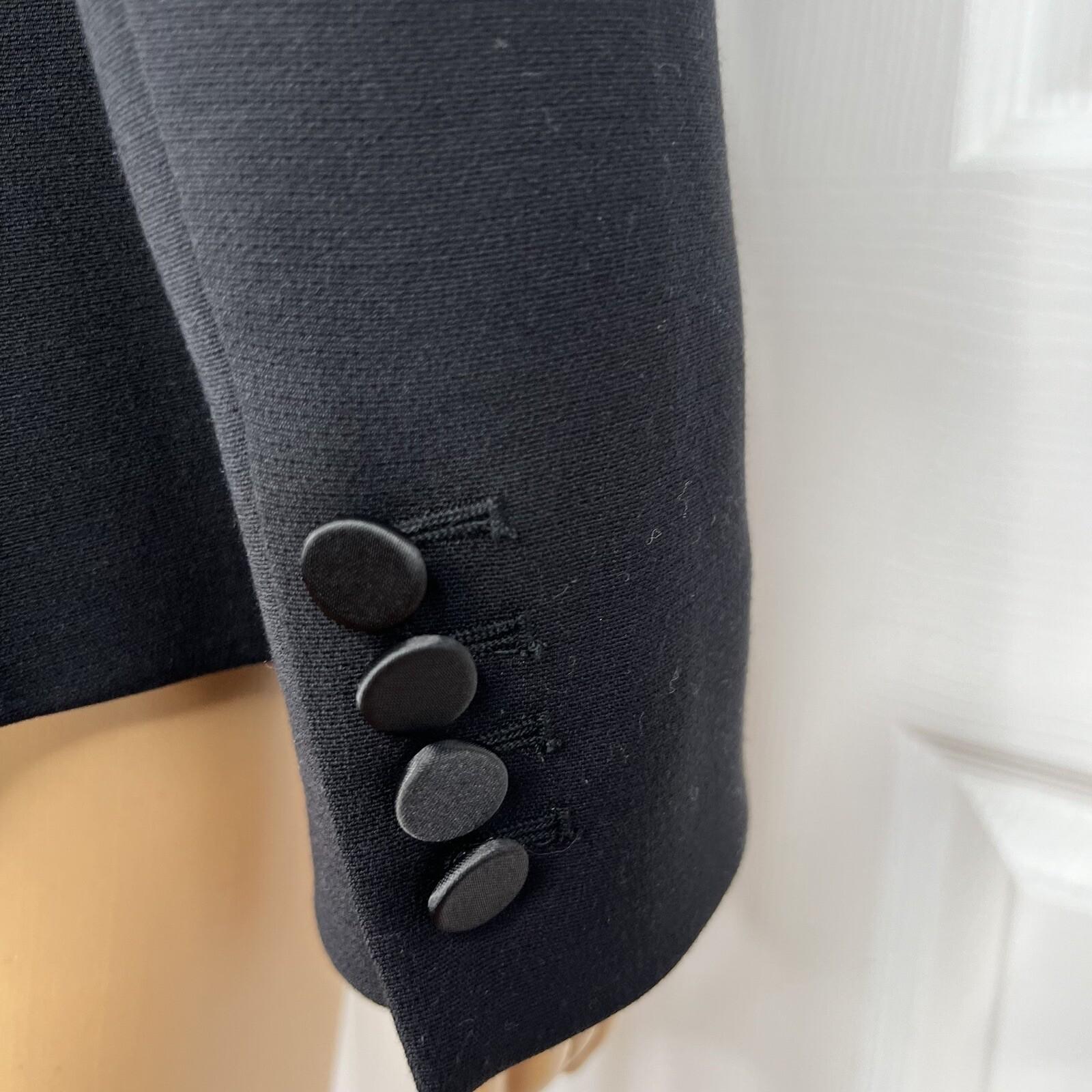 Jones New York Viscose Polyester  Stretch Blazer Size 4 Black Tuxedo 1PC New