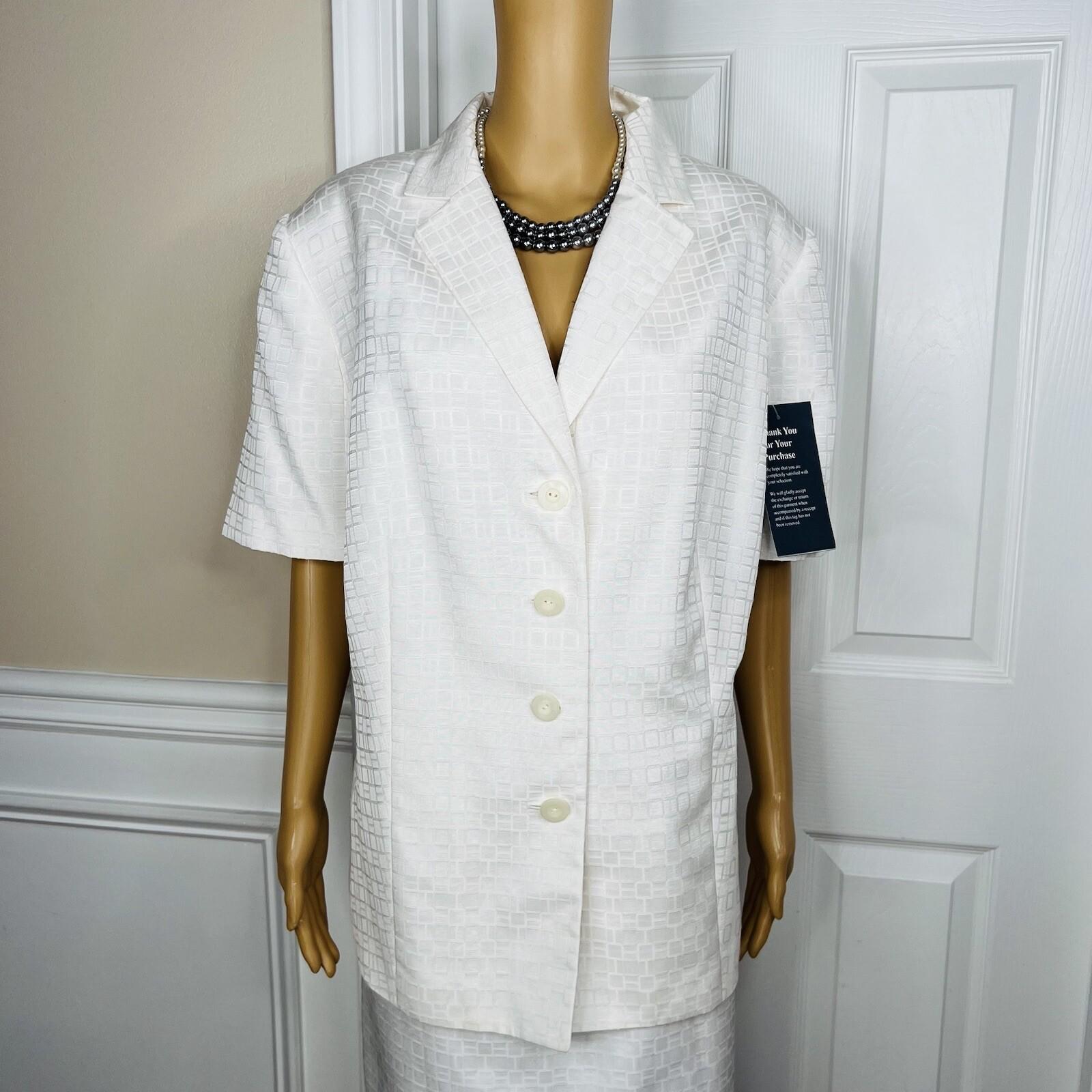 Le Suit Polyester Rayon Skirt Suit Size 20W Off White Short Sleeves New 2PC