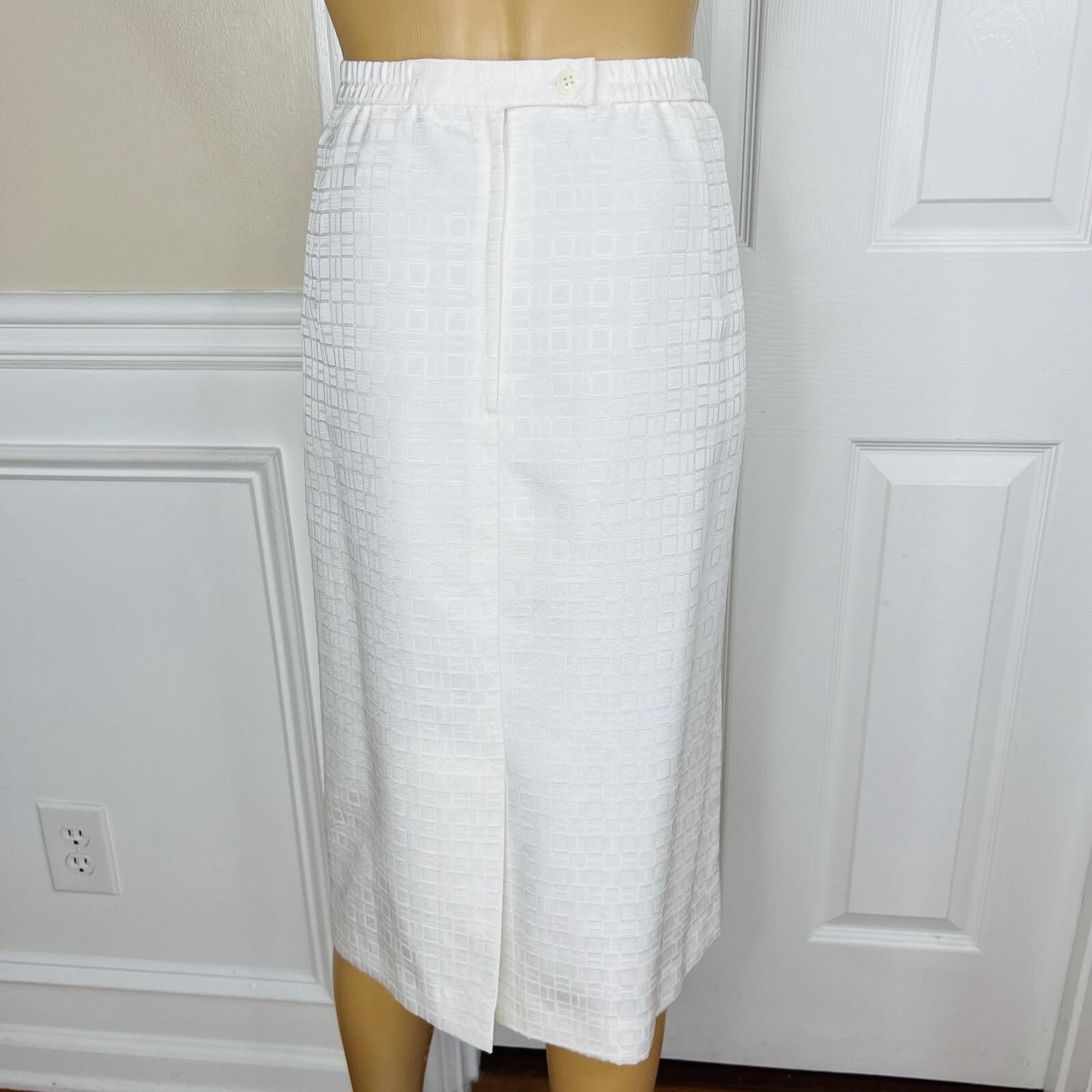 Le Suit Polyester Rayon Skirt Suit Size 20W Off White Short Sleeves New 2PC