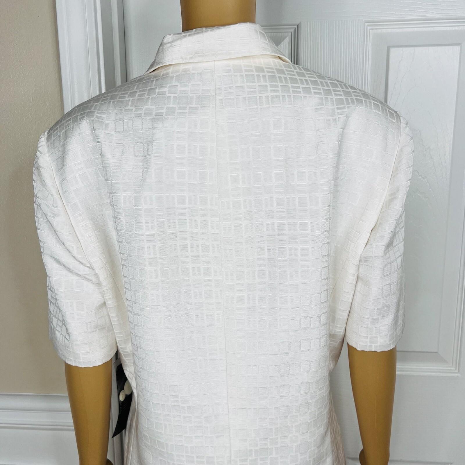Le Suit Polyester Rayon Skirt Suit Size 20W Off White Short Sleeves New 2PC